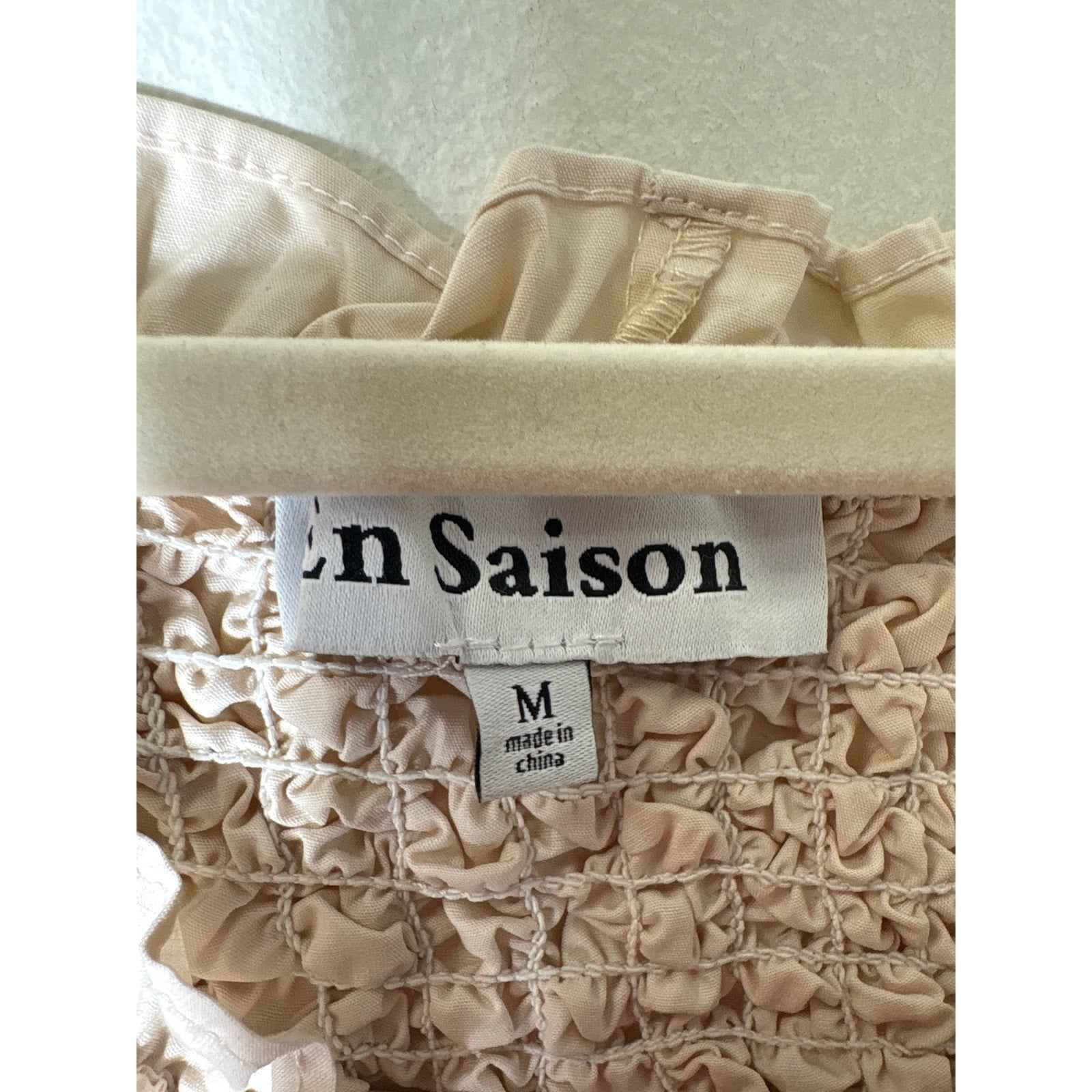 En Saison Cream SMOCKED CAMI Top with Multi-Bow Detailing Sz M