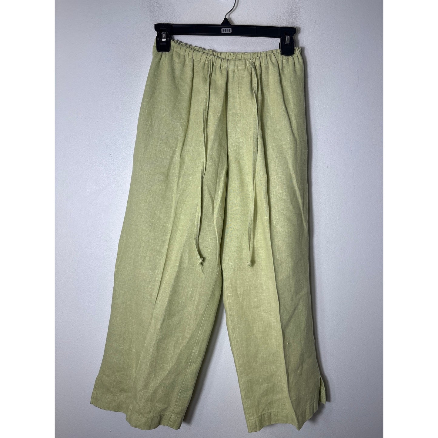 DB Sport Light Green Sleeveless Top and Crop Pants Set Sz S
