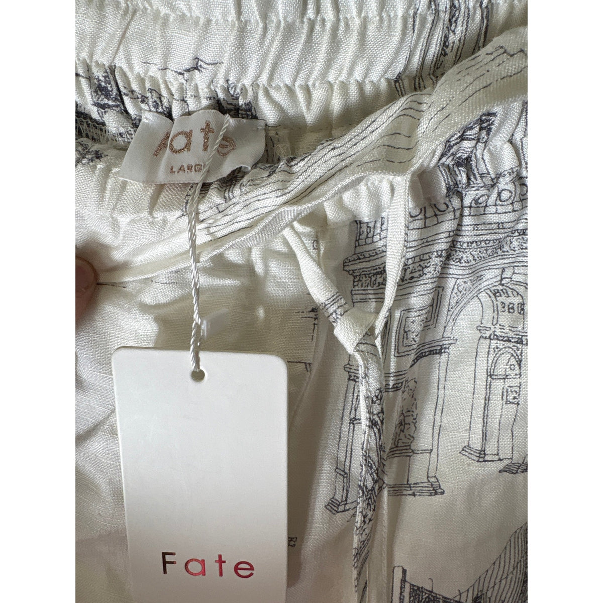NWT Fate Coastal Print Linen Blend Shorts Sz L