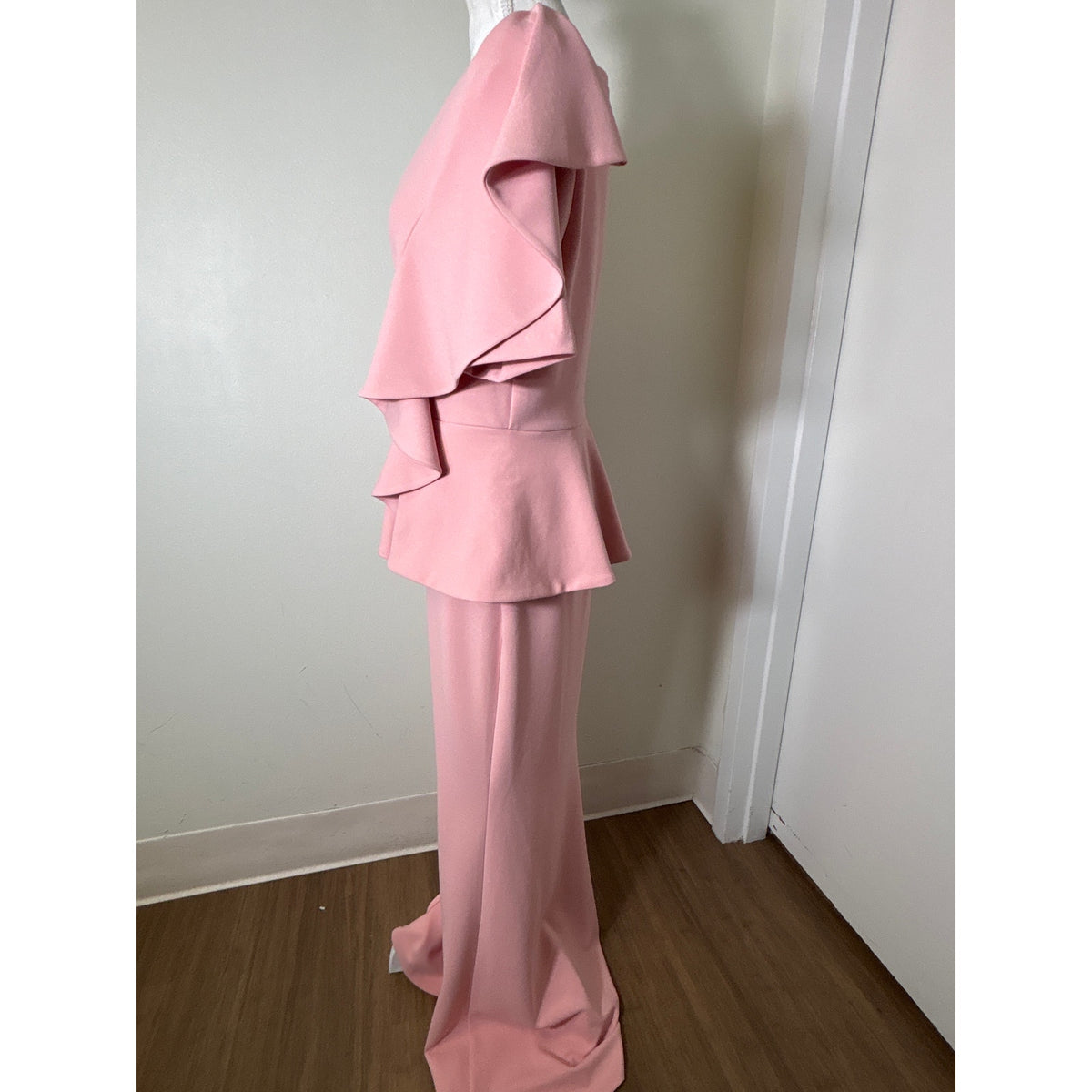 Badgley Mischka Blush Pink Half Sleeve Floor Length Ruffle Gown Sz 6