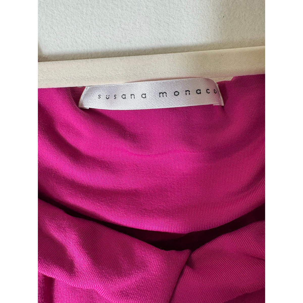Susanna Monoco Magenta Off the Shoulder Top Sz XS