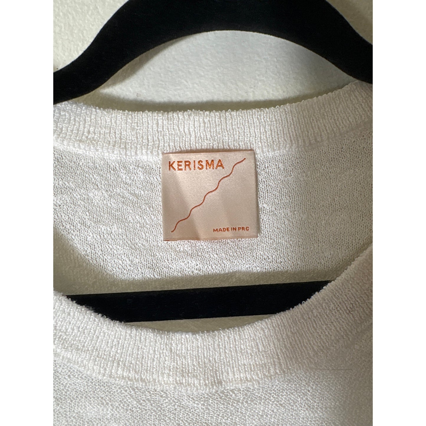 Kerisma White Lightweight Top Sz M/L