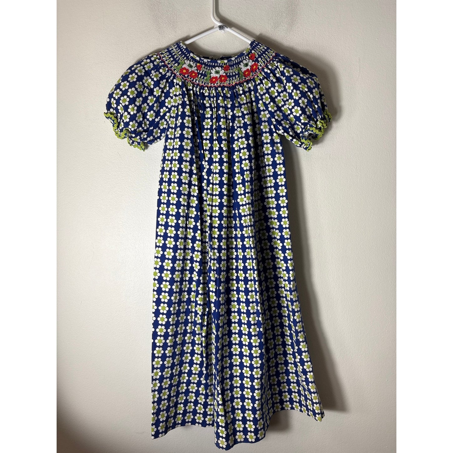 Girls Vintage Amanda Remembered Blue with White&Green Flowers Smocked Dress Sz6x