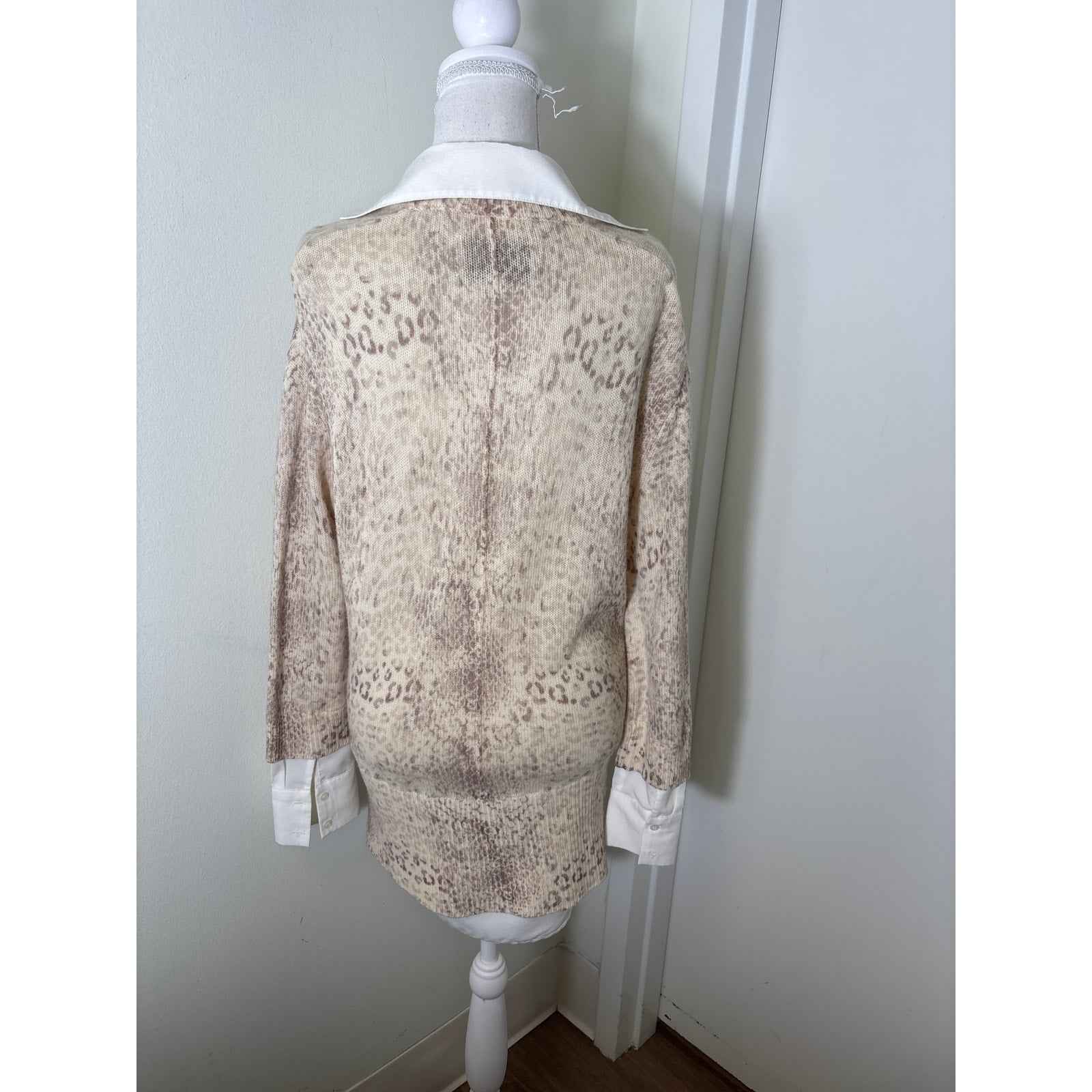 Brochu Walker Tan Animal Print Layered Long Sleeve Sweater Sz S
