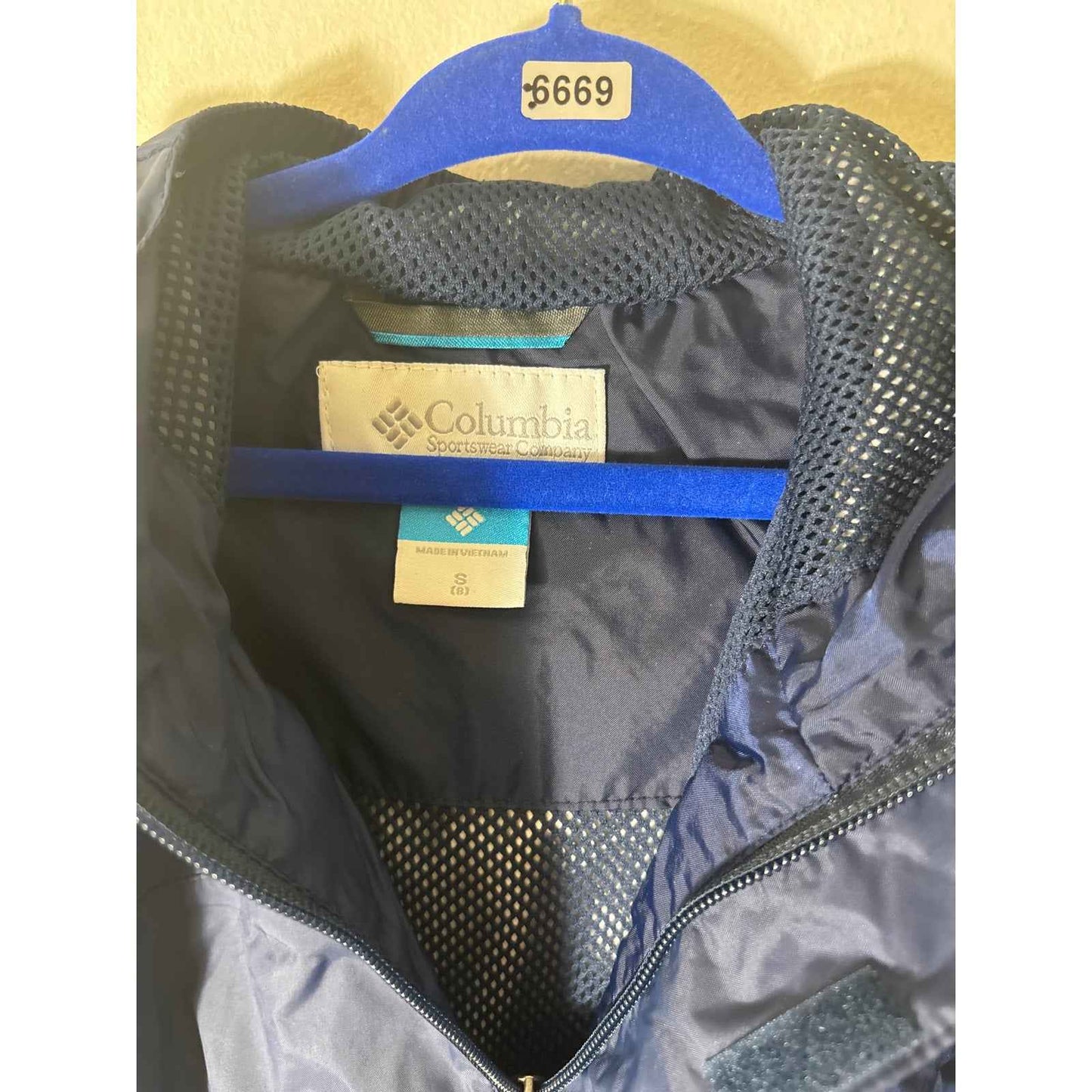 Kids Columbia Navy Rain Jacket Sz s/8