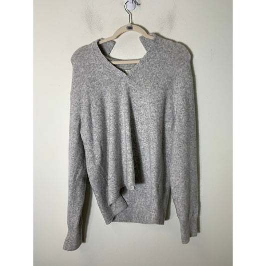 J. Crew Extra Soft Light Gray Long Sleeve V-Neck Sweater Sz L