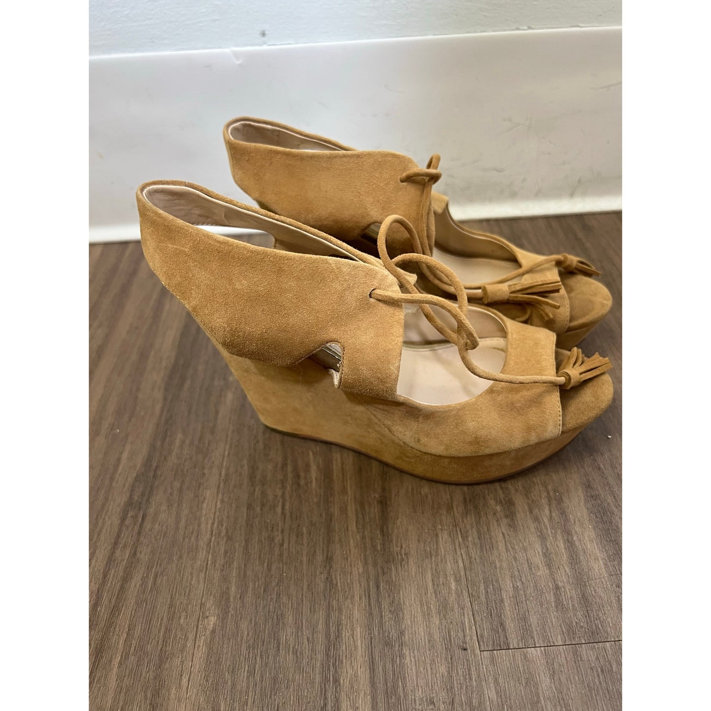 Jessica Simpson Camel Suede Platform Peeptoe Wedes Sz 7