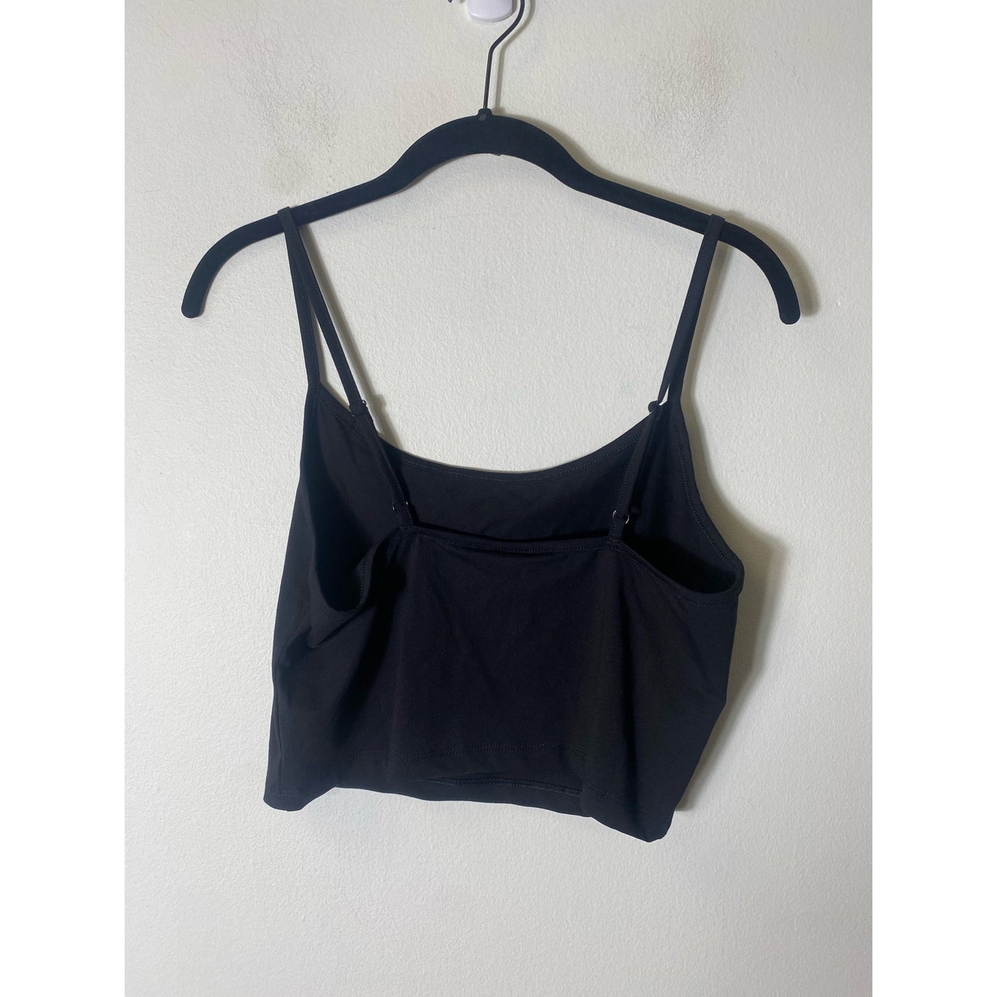 NWT Wildflo Studio Black Short Cami Tank Adjustable Strap Sz M