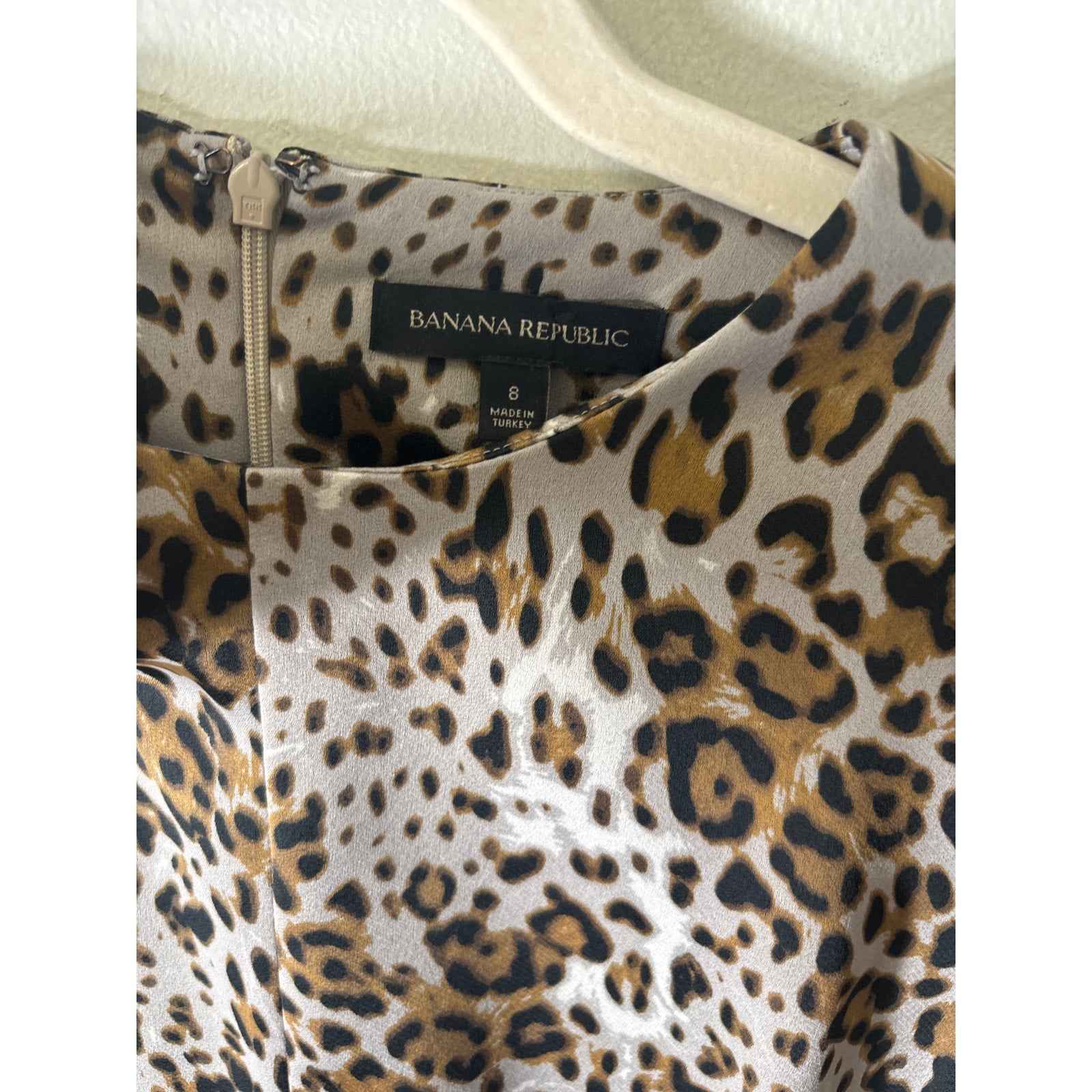 Banana Republic Silver Brown Cheetah Print Half Sleeve Knee Length Dress Sz 8