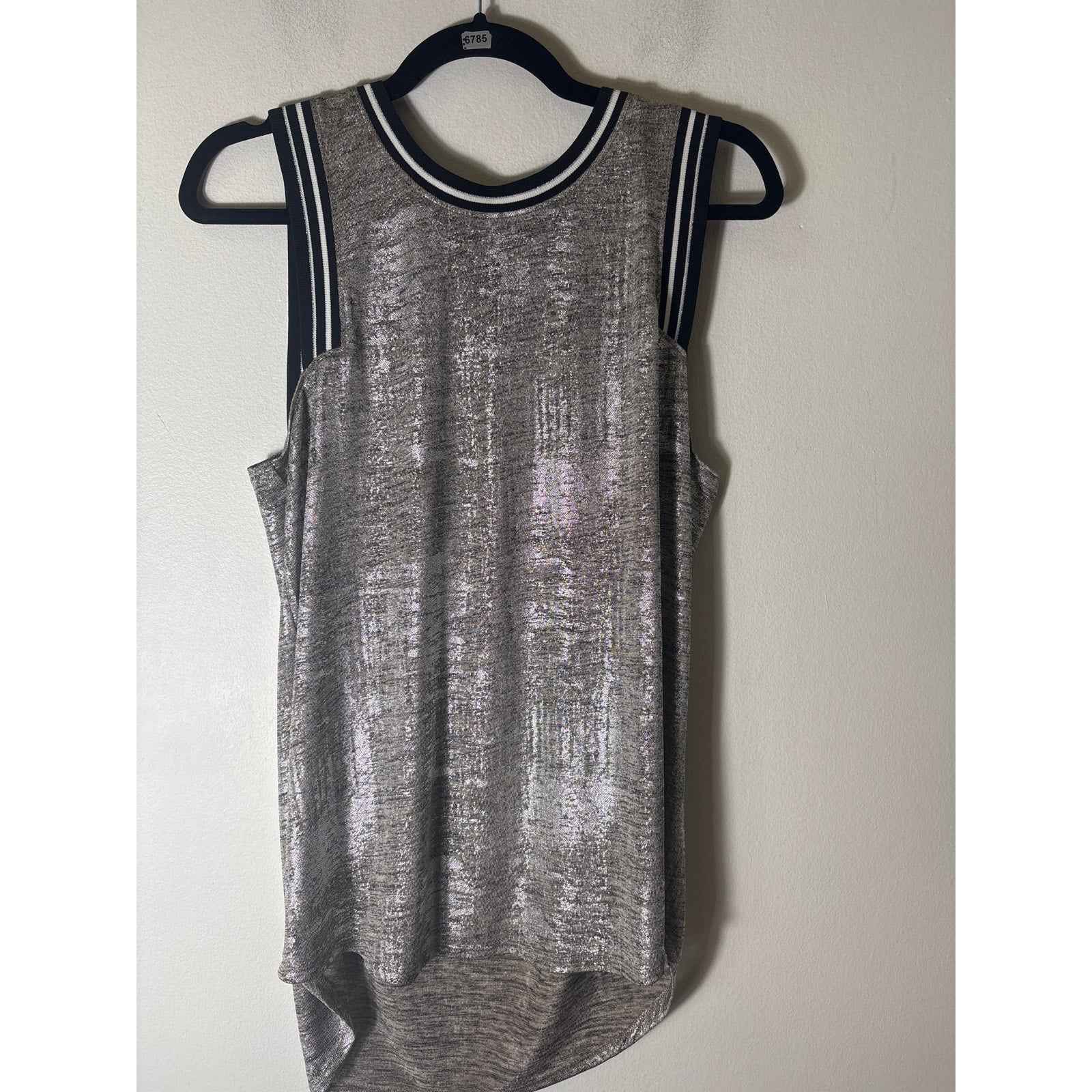 Trouve Metallic Sleevless Tank Sz M