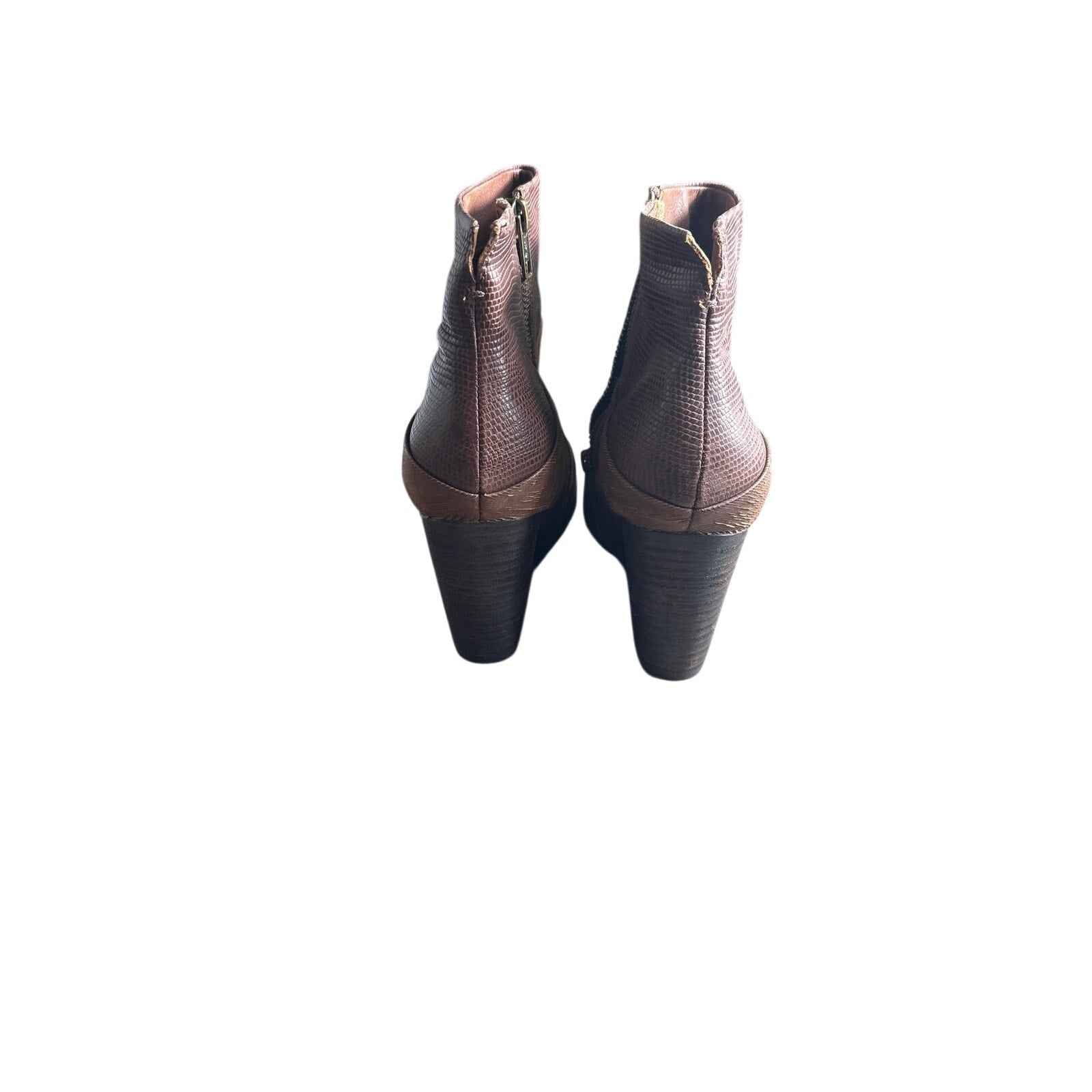 OTBT Brown Dharma Heeled Ankle Booties Sz 8