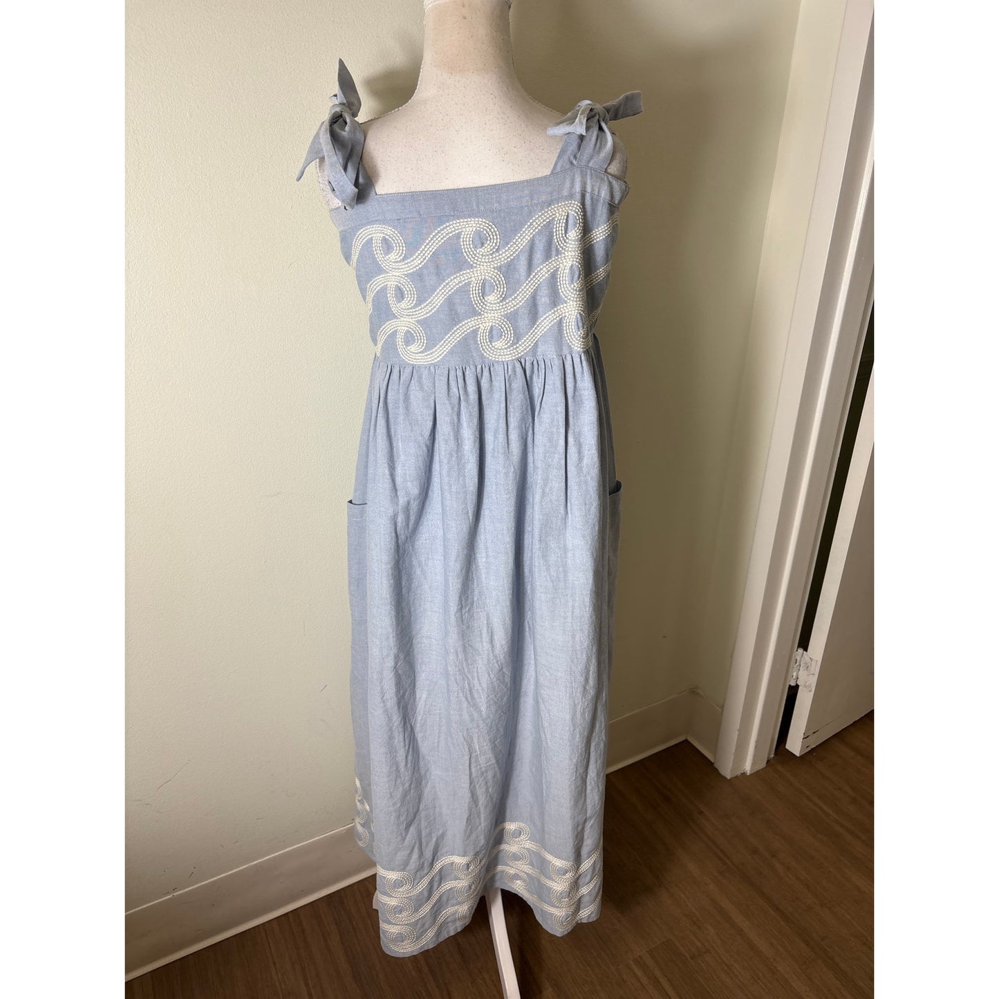 WKND WYER Light Blue Embroidered Button Up Maxi Dress Sz S