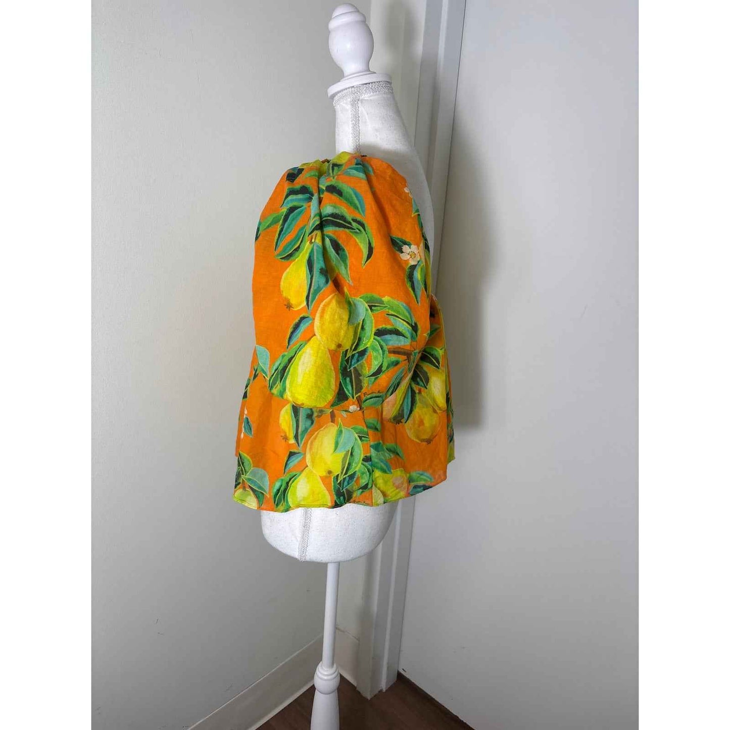 Farm Rio Orange Pear Peplum Top sz M