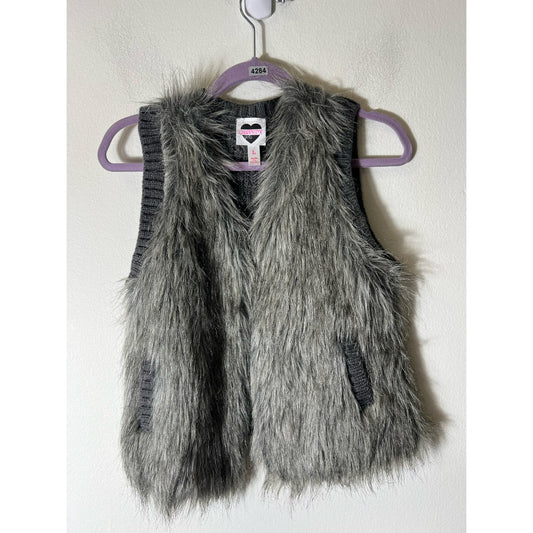 Girls Cherry Styx Gray Sleeveless Faux Fur Sweater Vest Sz L