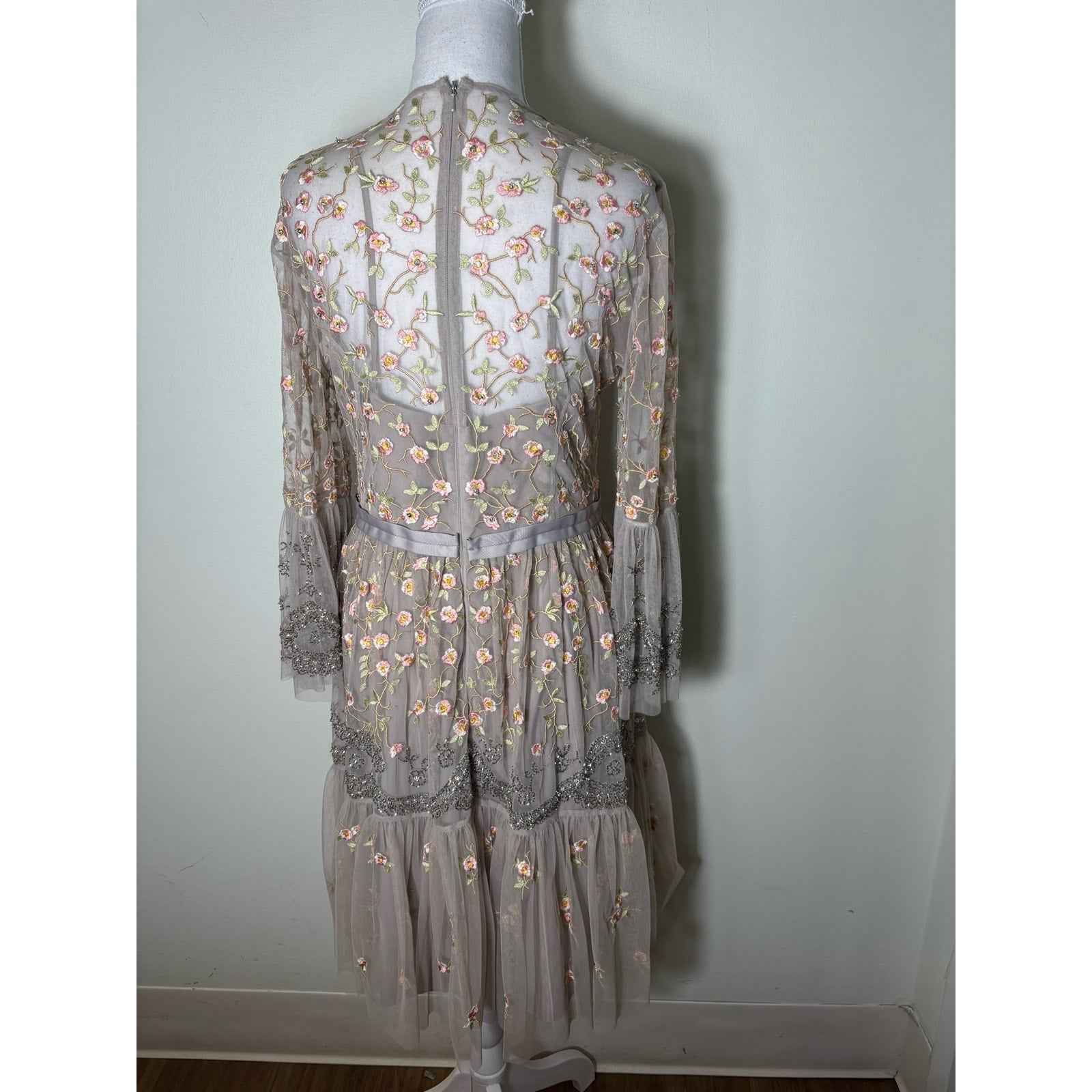 Needle & Thread Embroidery / Sequin Nude Mesh Special Occasion Dress Sz 10