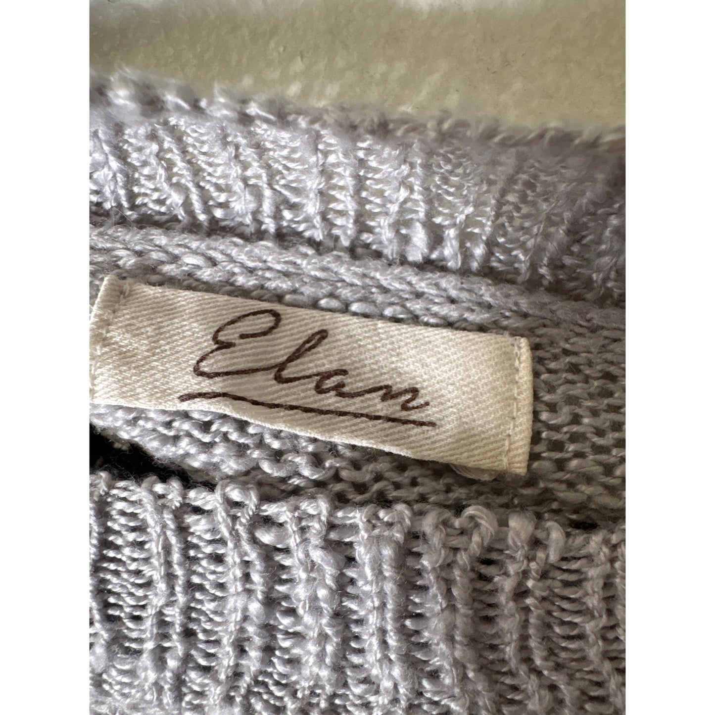 Elan Gray With Black Star Sweater Sz M