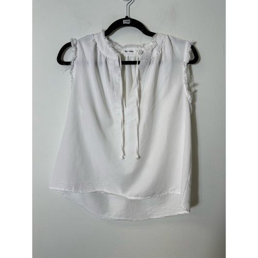 Day + Moon White Fringed Sleeveless Shirt Sz S