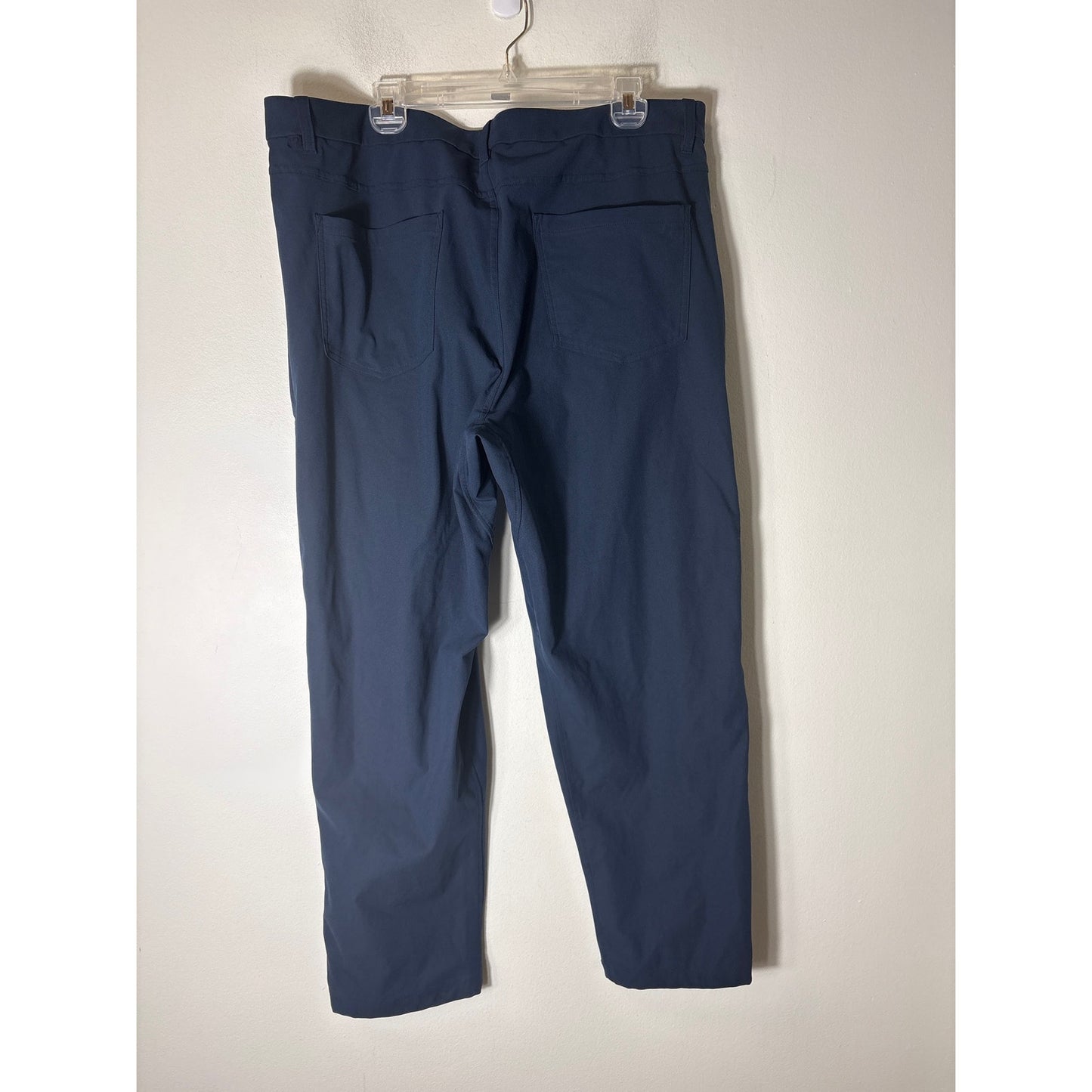 Men's Peter Lululemon Navy Performance Pants Sz 40x32