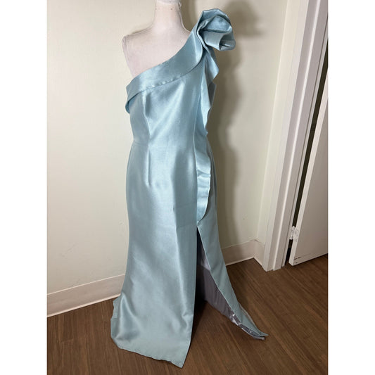 Frascara One Ruffled Shoulder Gown sz 10