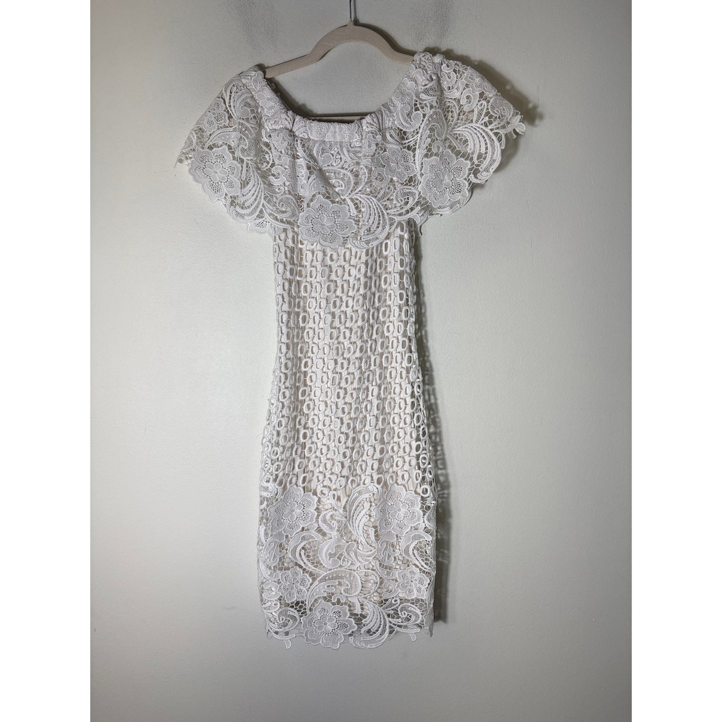 Gianni Bini Off White Off the Shoulder Lace Knee Length Dress Sz XS