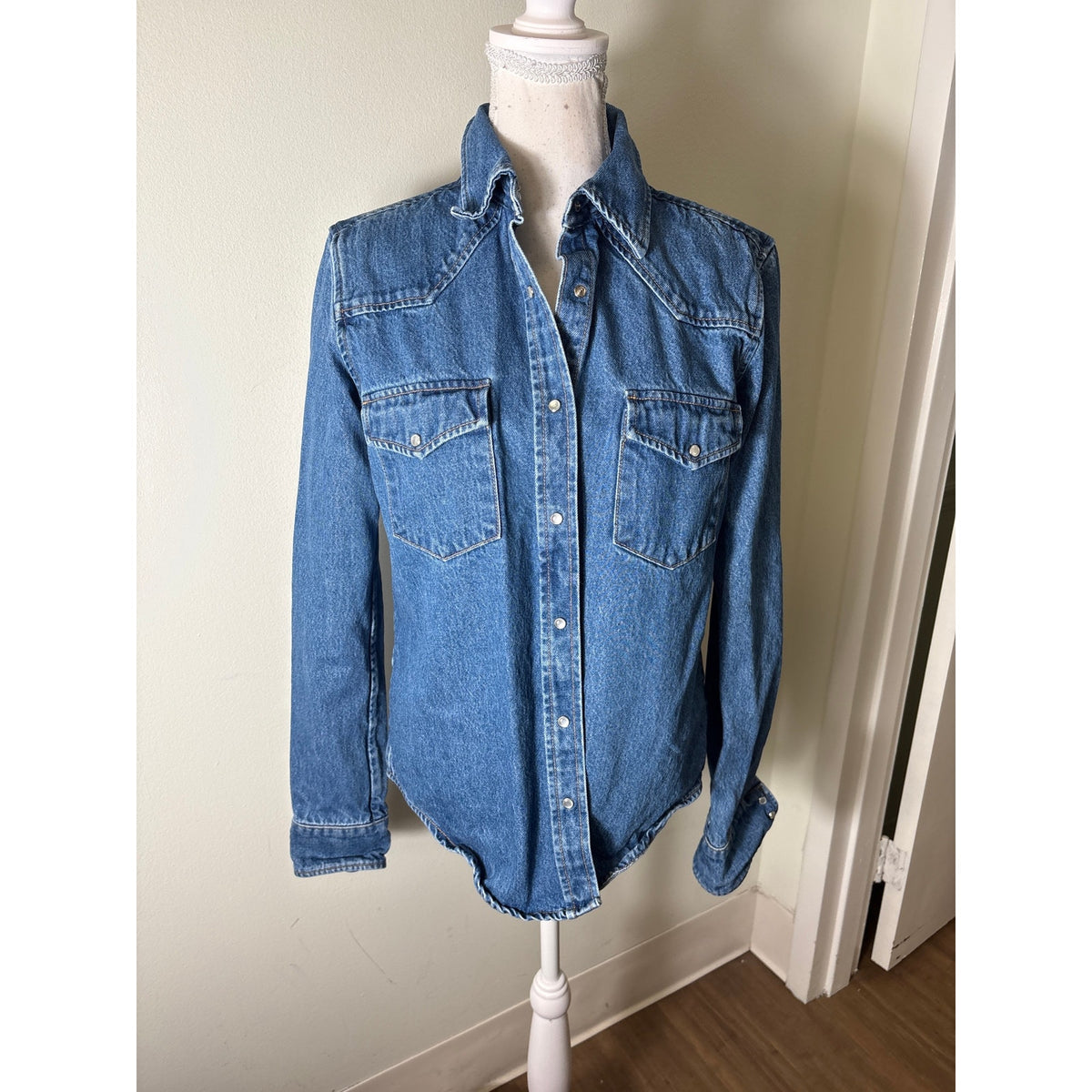 SPRWMN Blue Long Sleeve Denim Snap Front Closure Sz S