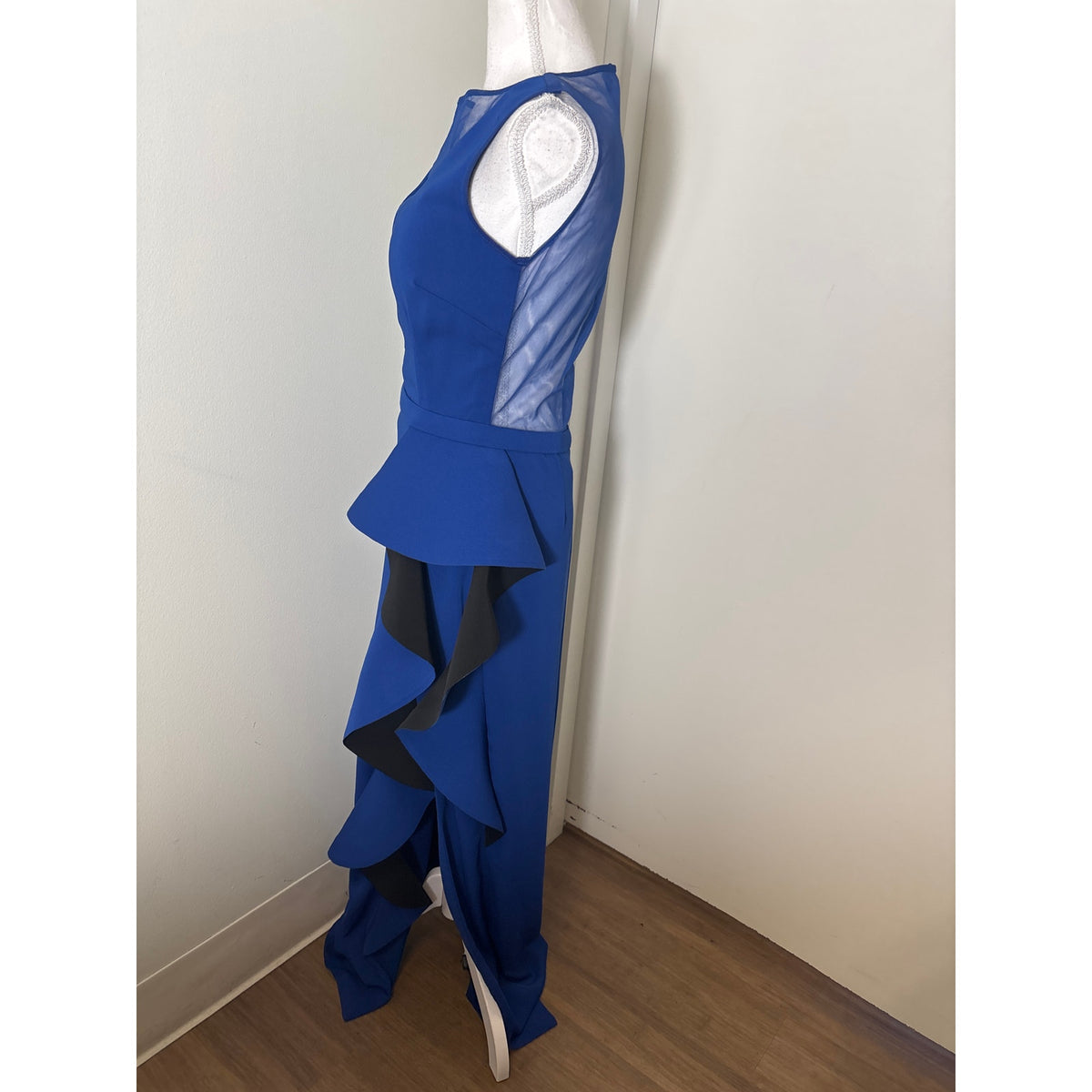 Nero by Jatin Varma Classic Blue Sleeveless Formal Gown Sz 8
