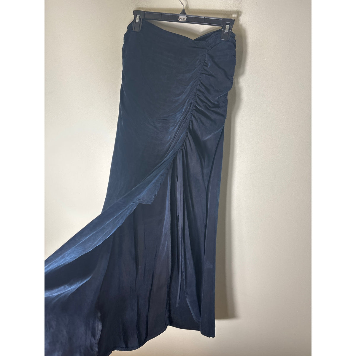 R.G. Kane Dark Blue/Black Back Zip Body Con Skirt with High Slit Sz 8