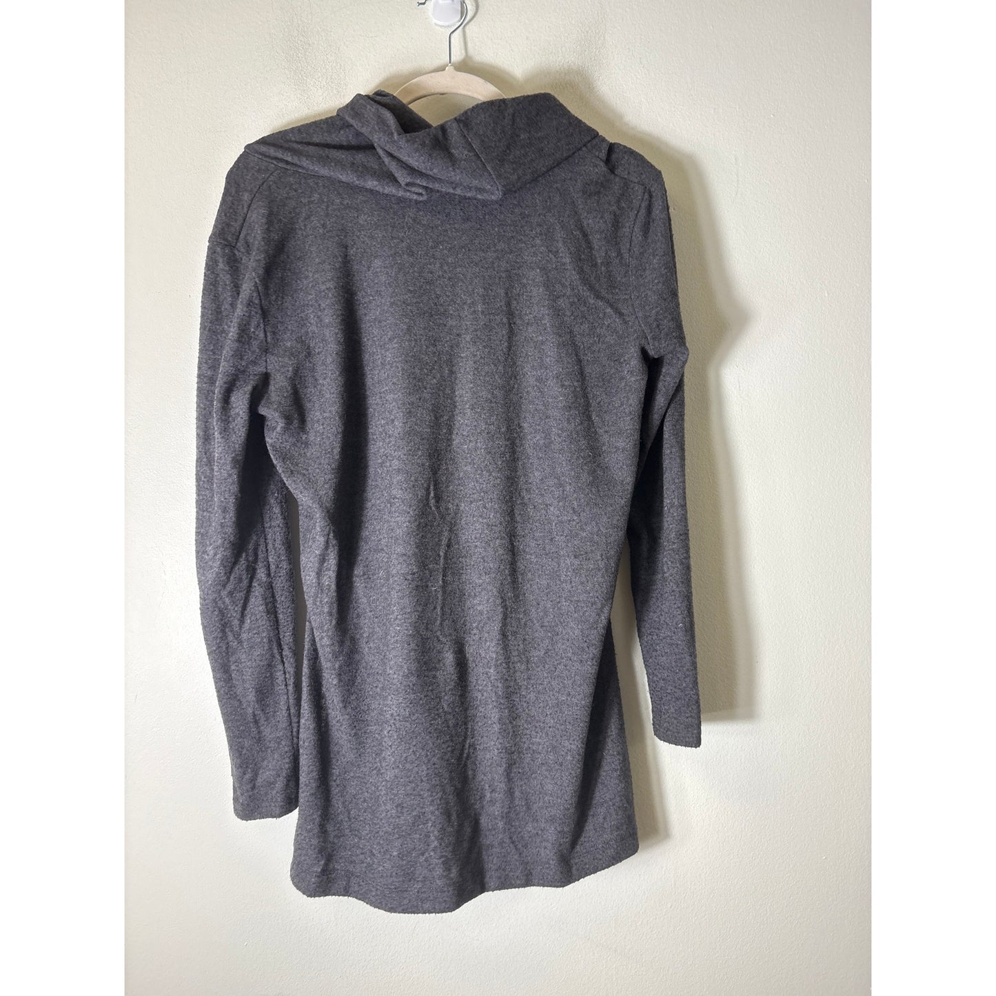 Chrerish Gray Funnel Neck Long Sleeve Shirt Sz S