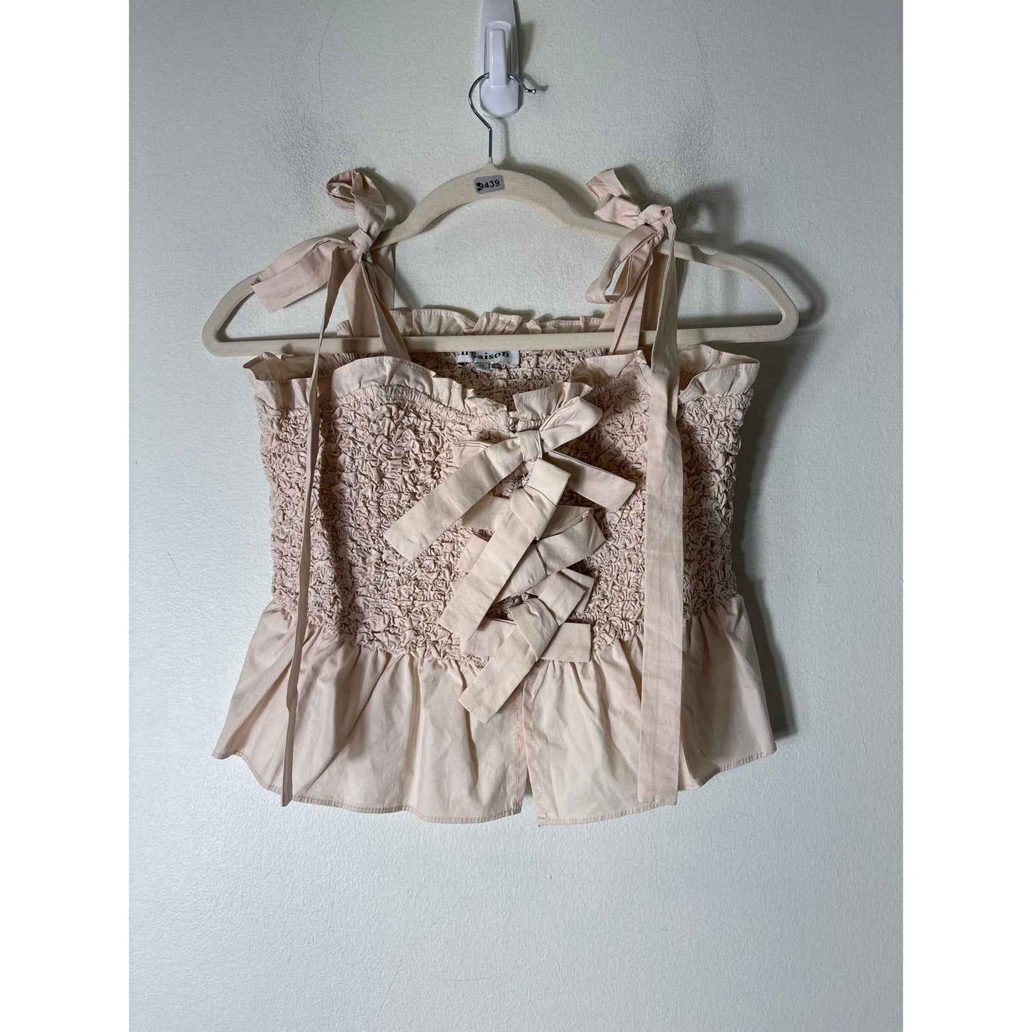 En Saison Cream SMOCKED CAMI Top with Multi-Bow Detailing Sz M