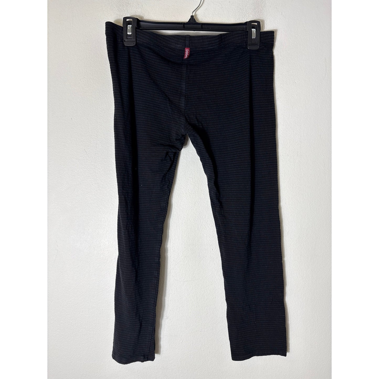 Hard Tail Black Stripe Relaxed Capri Leggings Sz L