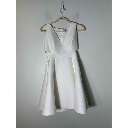Halston Heritage White Knee Length Cocktail Dress Sz 4