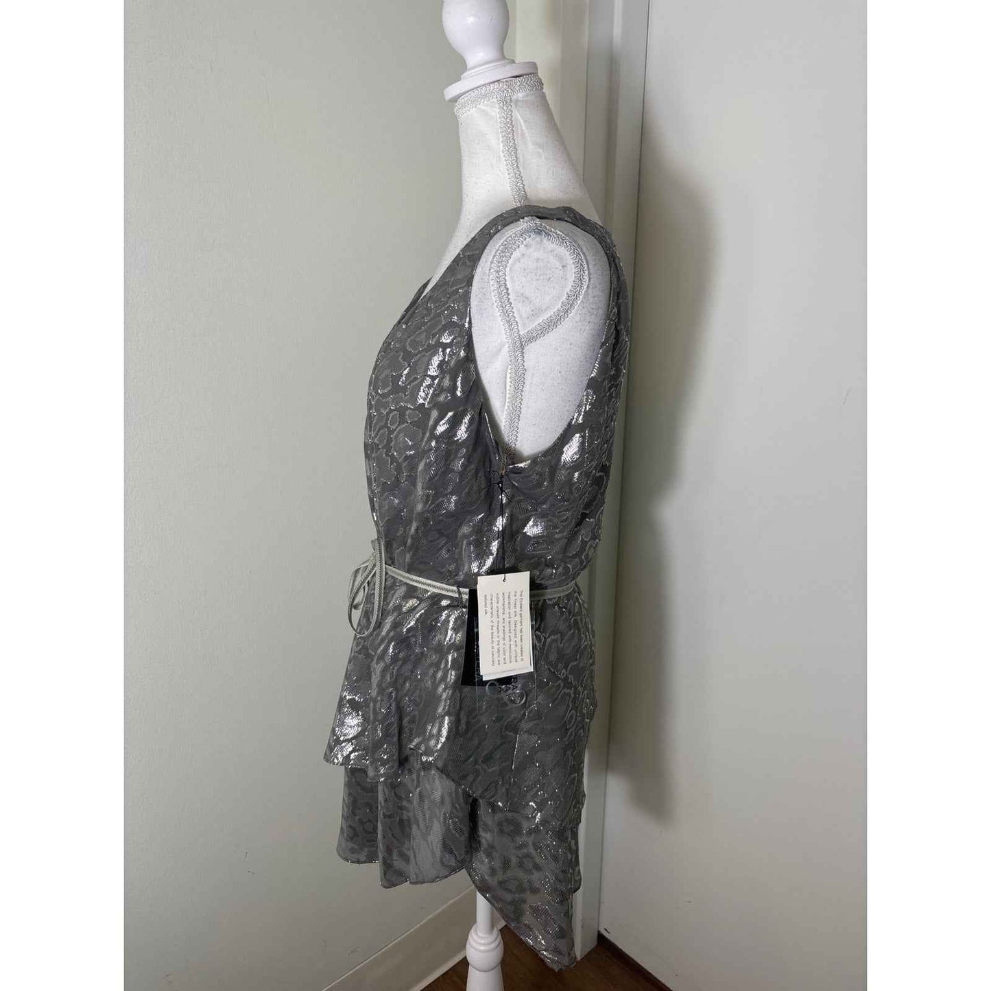 NWT Etcetera Gray Silver Sleeveless Layered Cocktail Top Sz 14