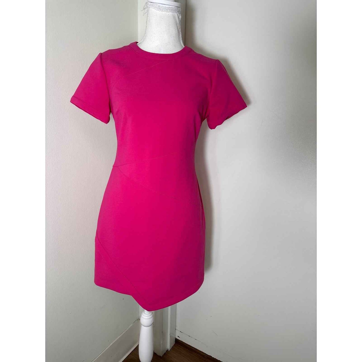 Likely Hot Pink Bodycon Mini Dress Sz 4