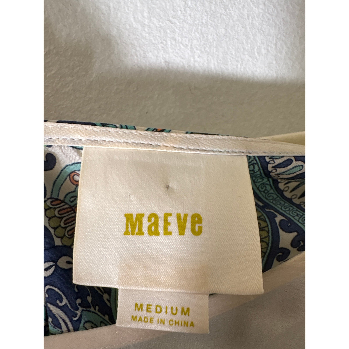 Maeve Off White Silk Scarf V-Back Top Sz M