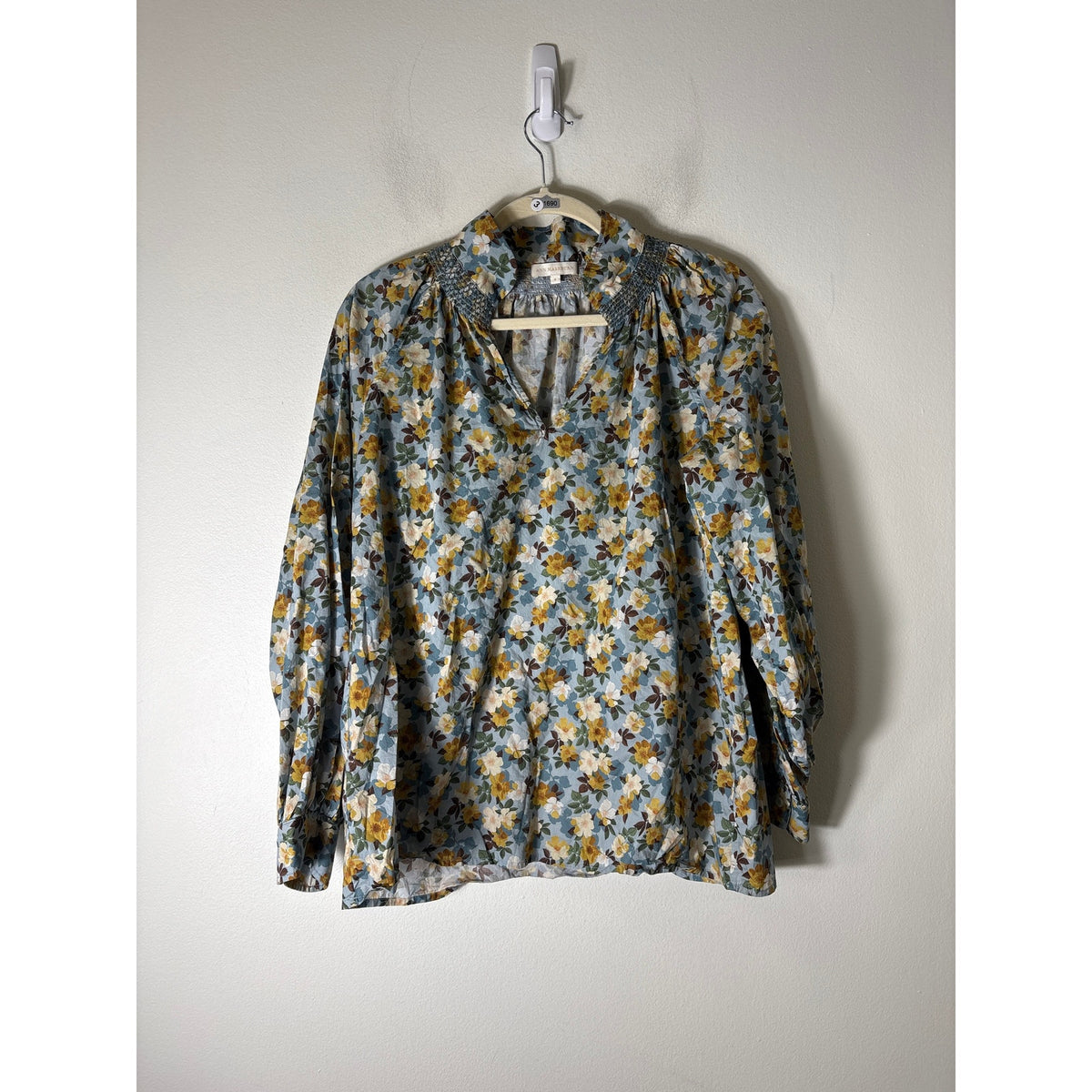 Ann Mashburn Light Blue Floral Long Sleeve Cotton V-Neck Top Sz S