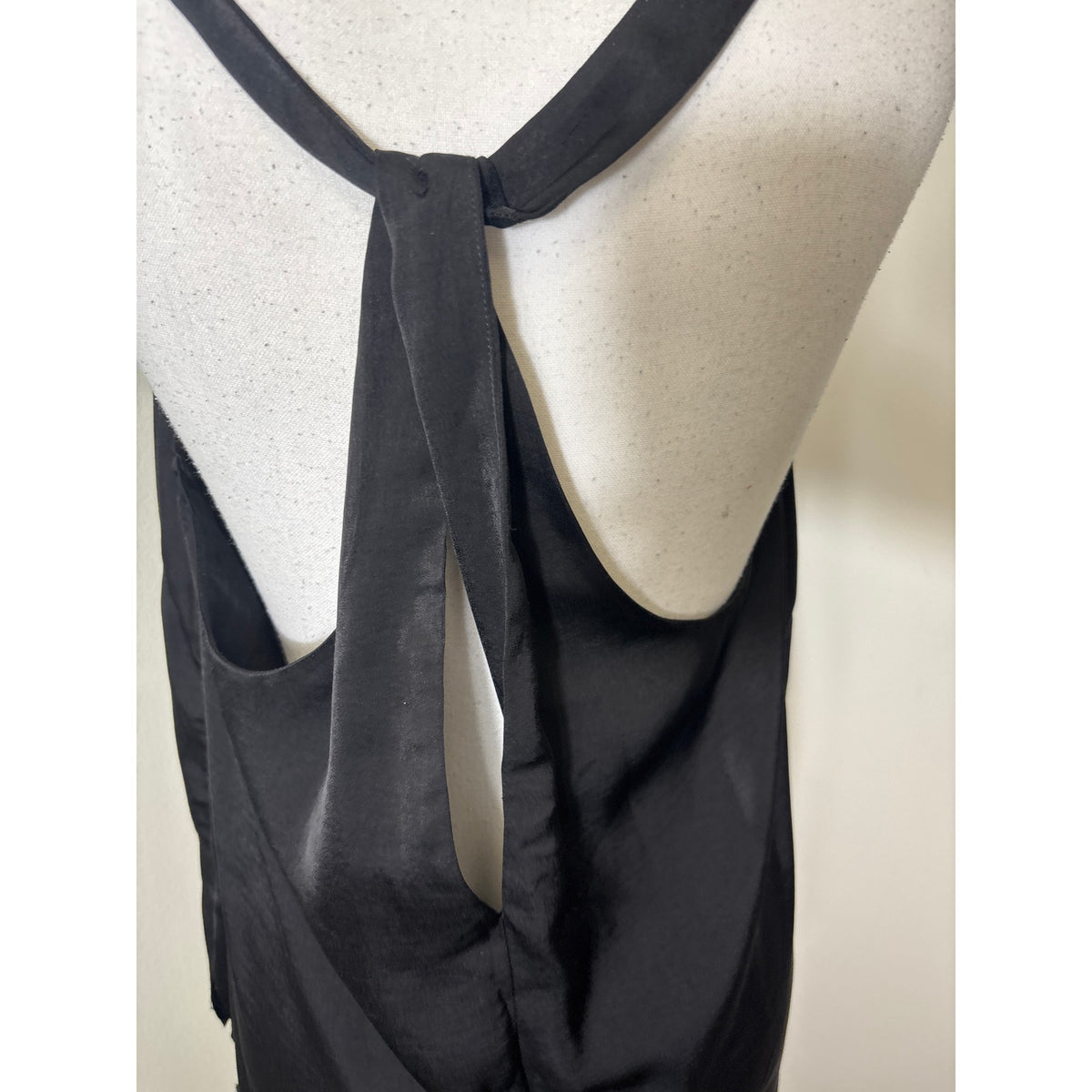 BCBG Black Silky Tank Shirt with High Low Hem and T Back Sz L
