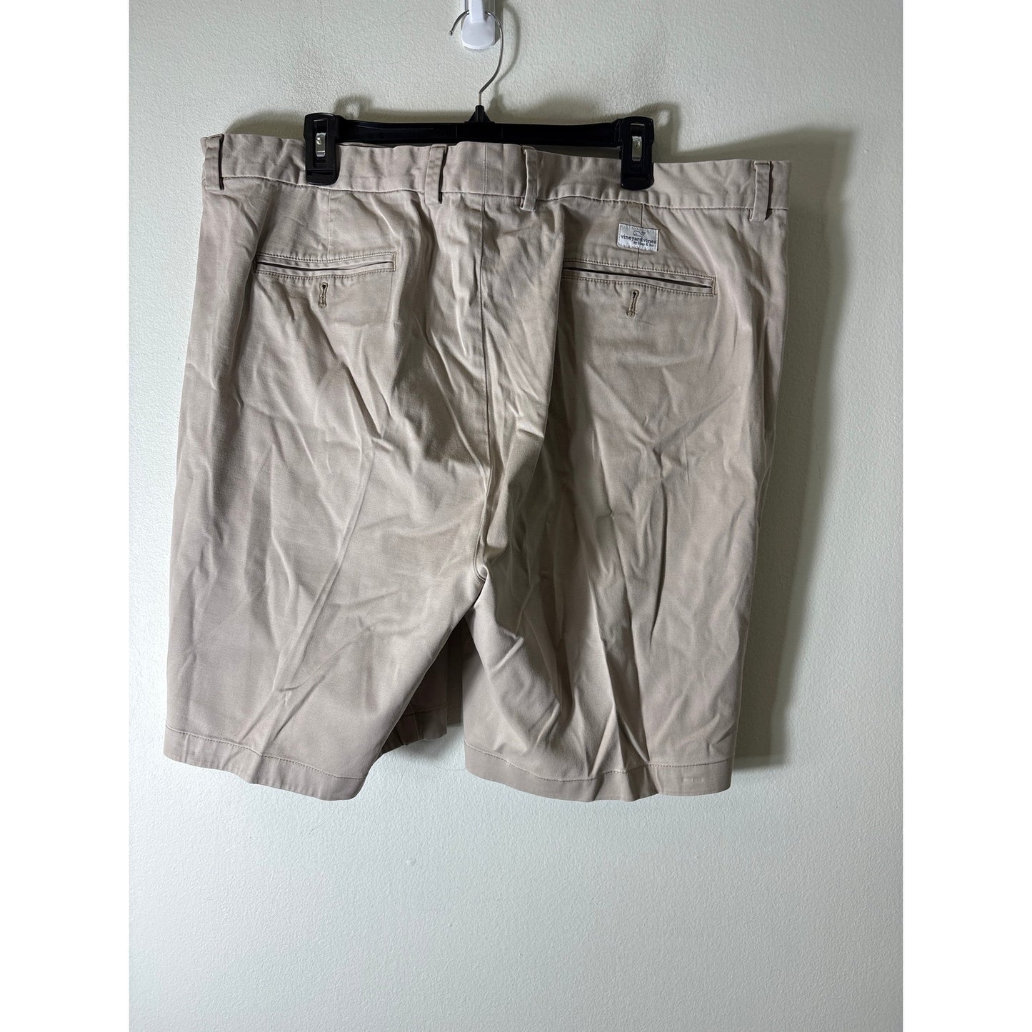 Mens Vineyard Vines Breaker Khaki Shorts Sz 42