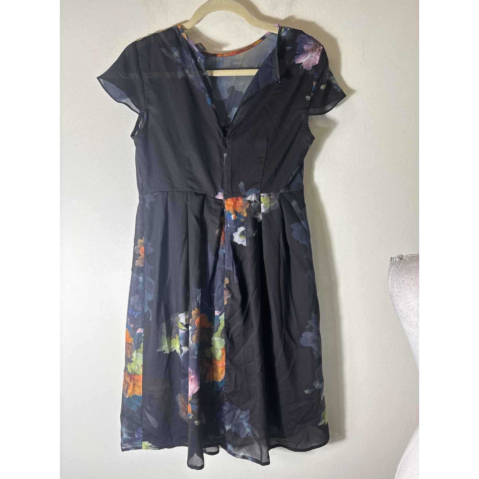 NWT Liberty Sage Maternity Black Chiffon Floral Cap Sleeve Dress Sz S