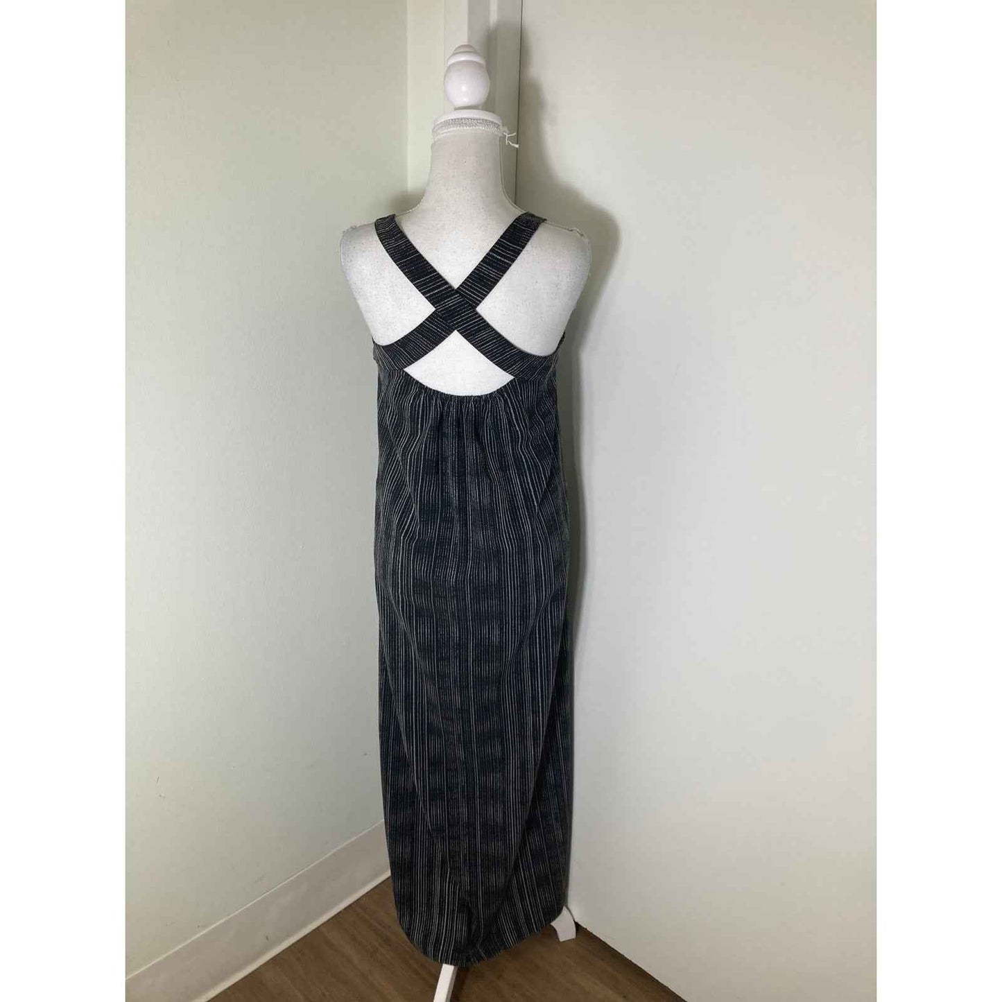 Athleta Black and White Athletic Maxi Dress Sz xs