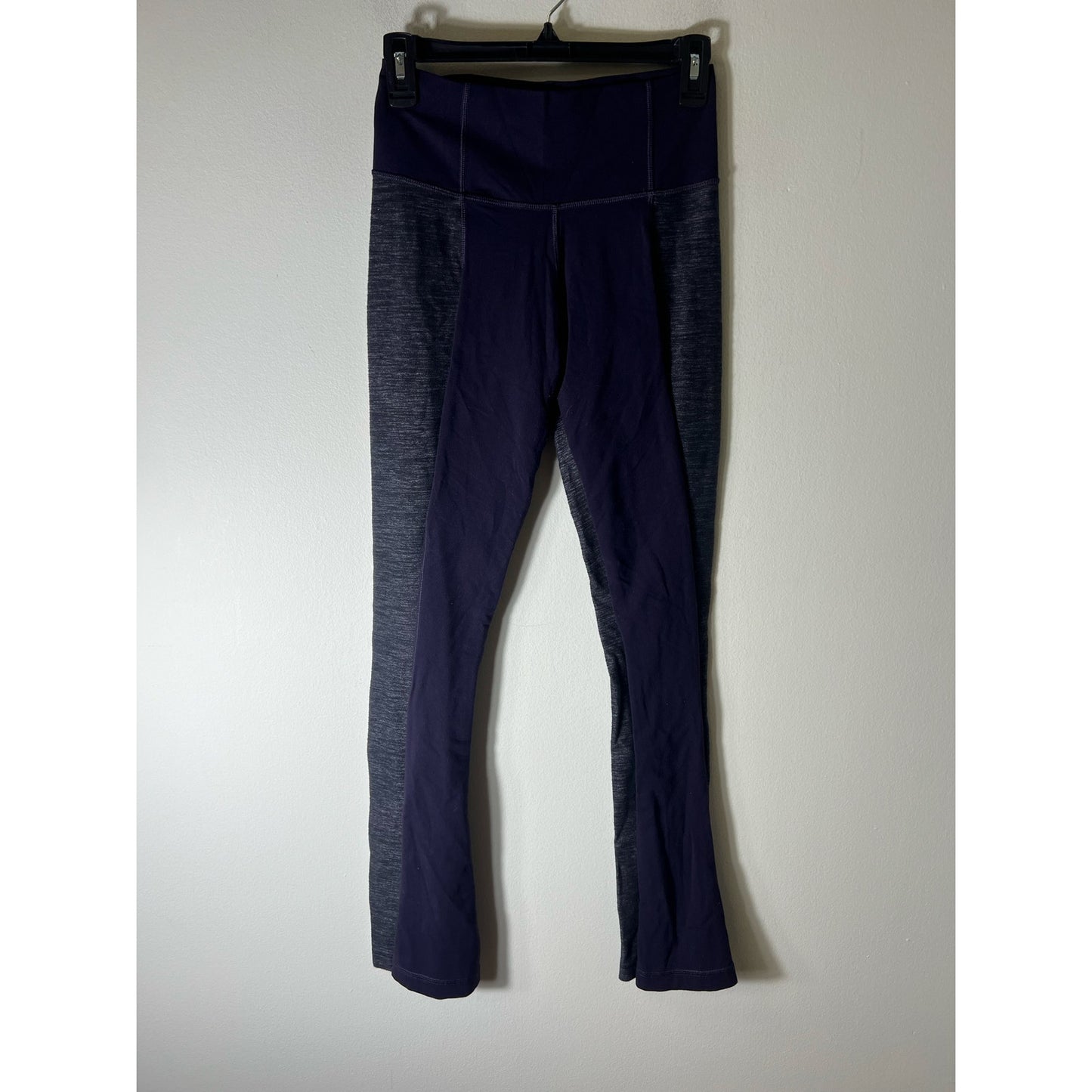 Lululemon Grey-Purple Leggings Sz 6