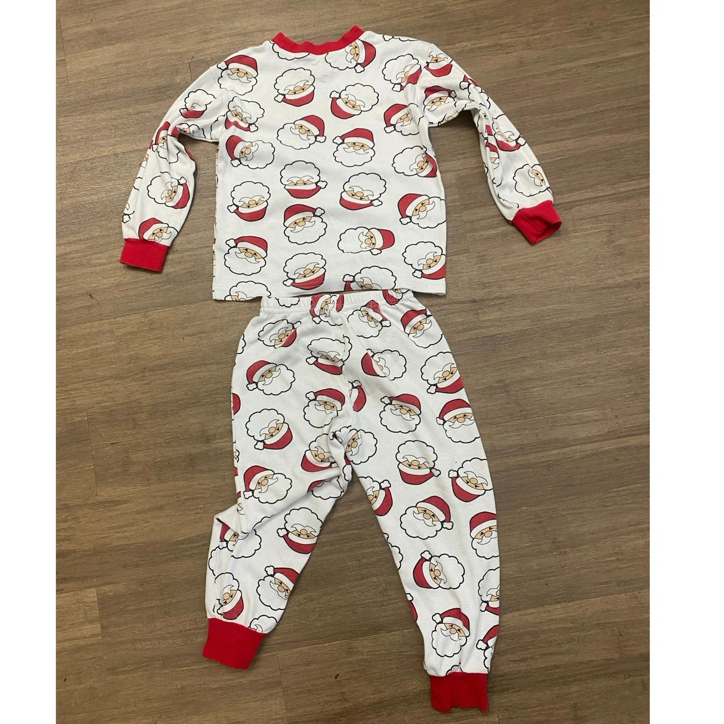 Carters Santa Pajamas Two Pairs Sz 5T