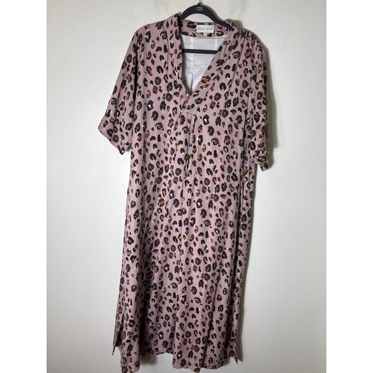 Brooke Wright Dusty Pink Cheetah Pring Caftan Sz L