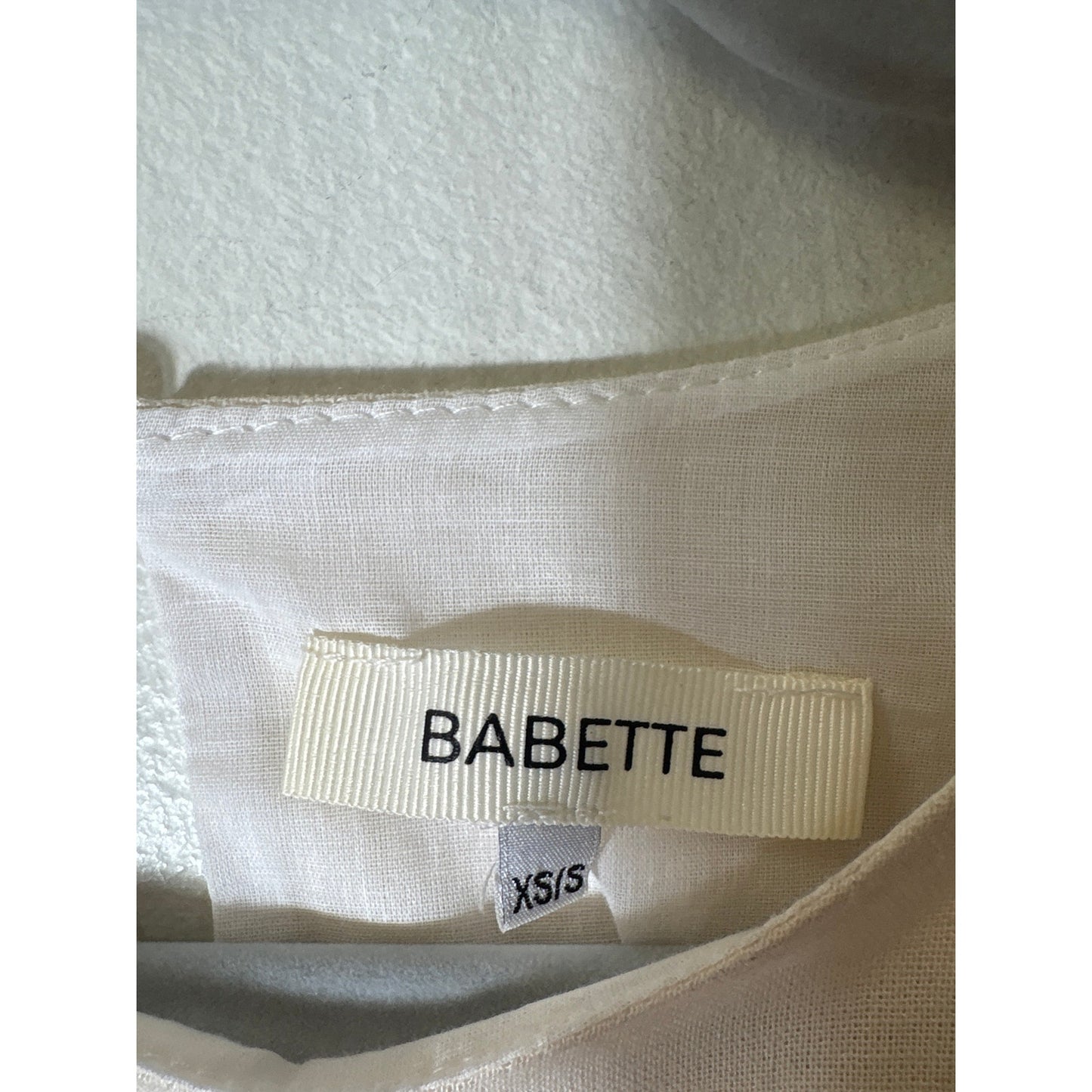 Babette Off White Sleeveless Linen Cropped Top Sz XS