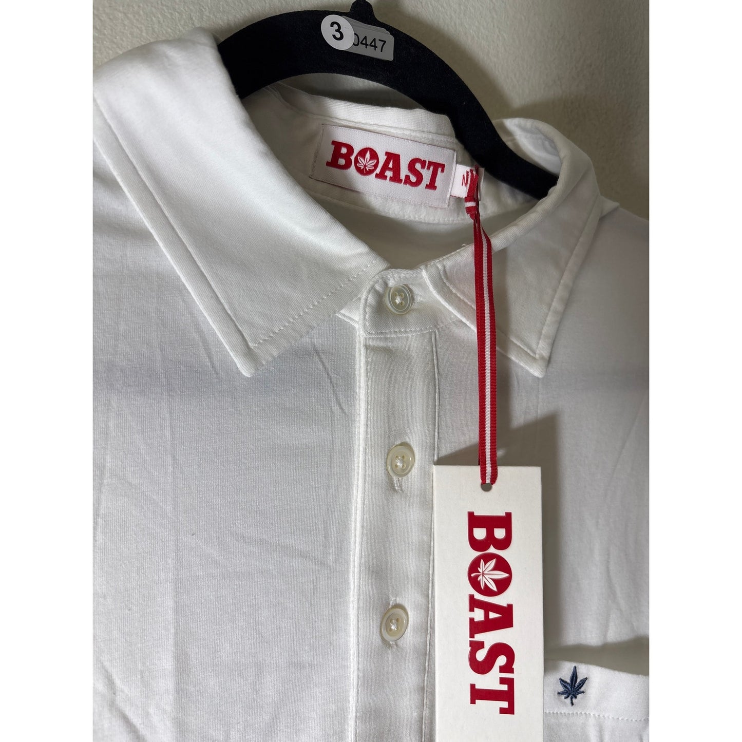 NWT Mens Boast Tennis White Vintage Navy Leaf Club Polo sz M