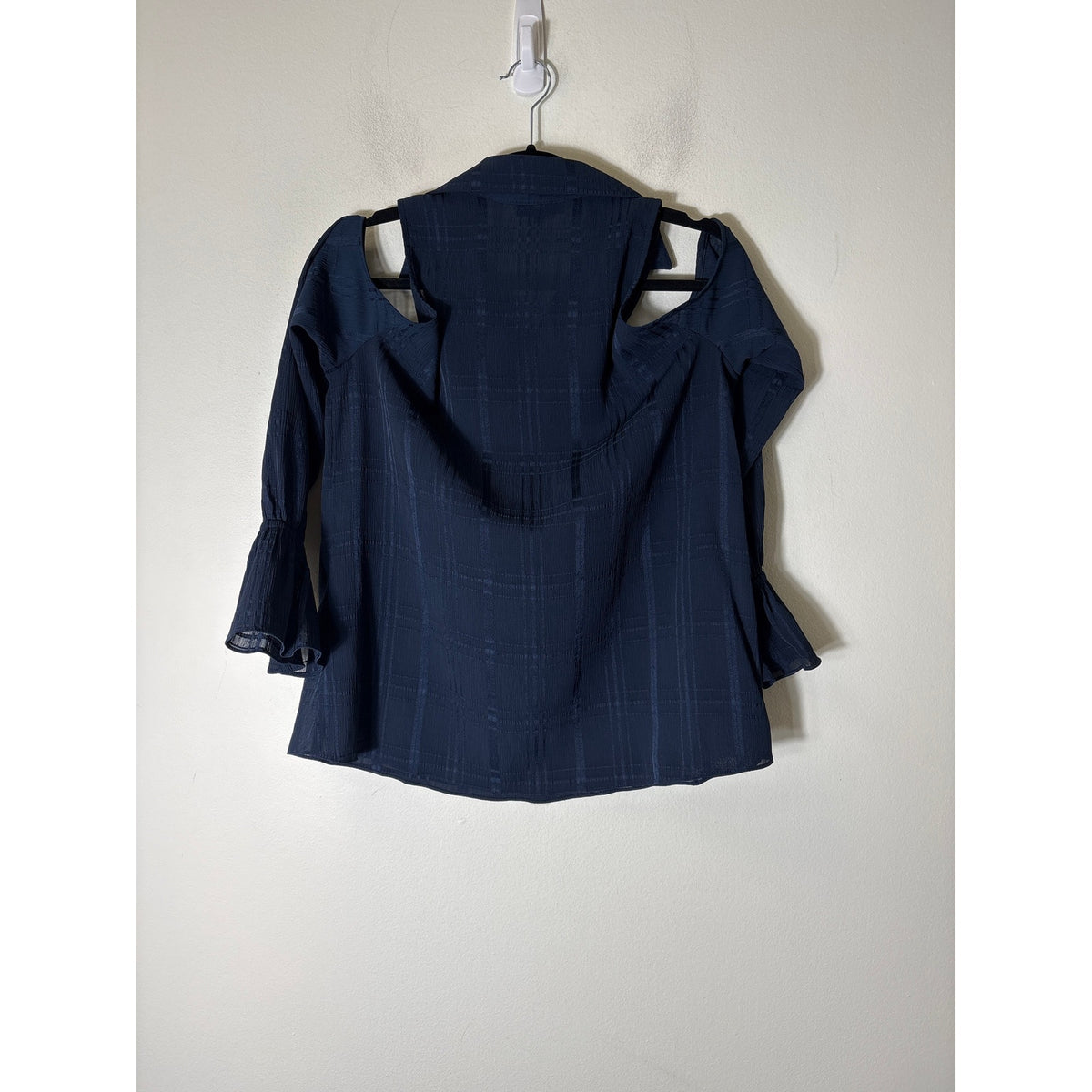 Waverly Grey Navy  Cold Shoulder Button Up Top Sz S
