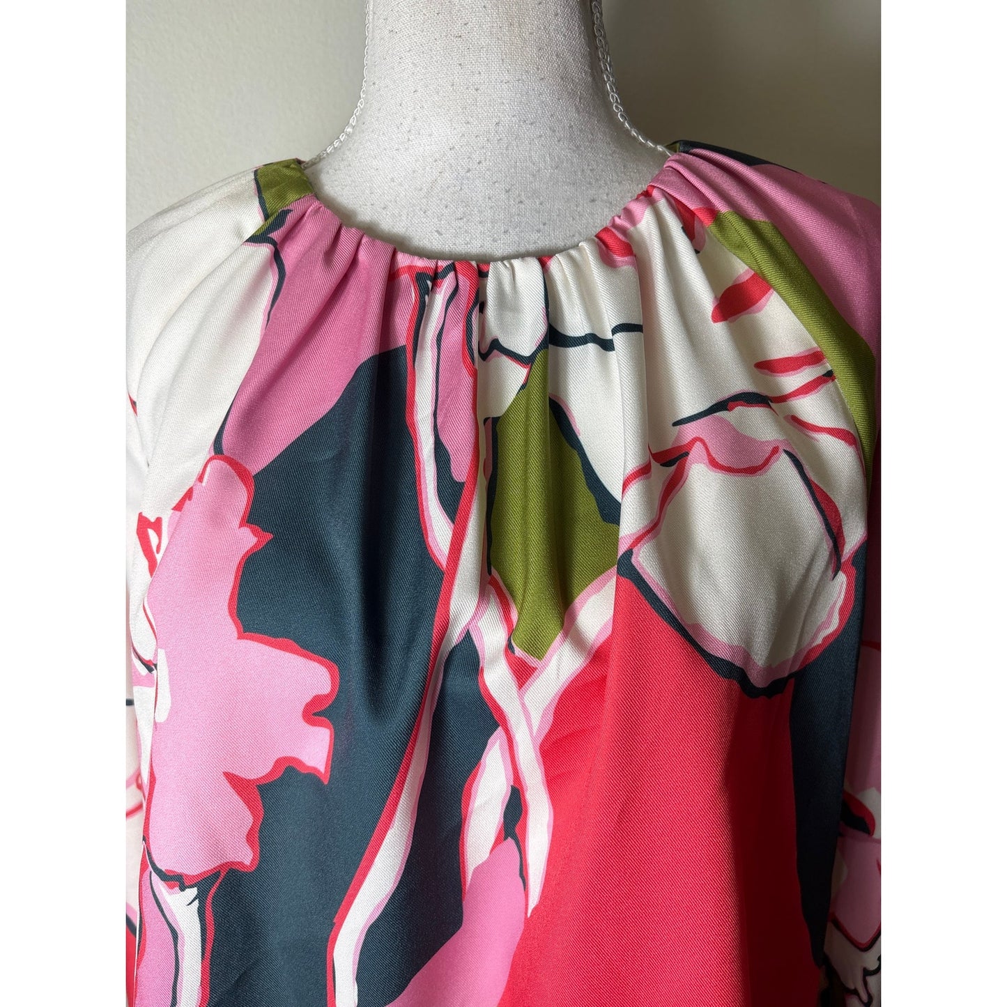 Crosby Pink and Greeen Pull Sleeve Blouse Sz XS