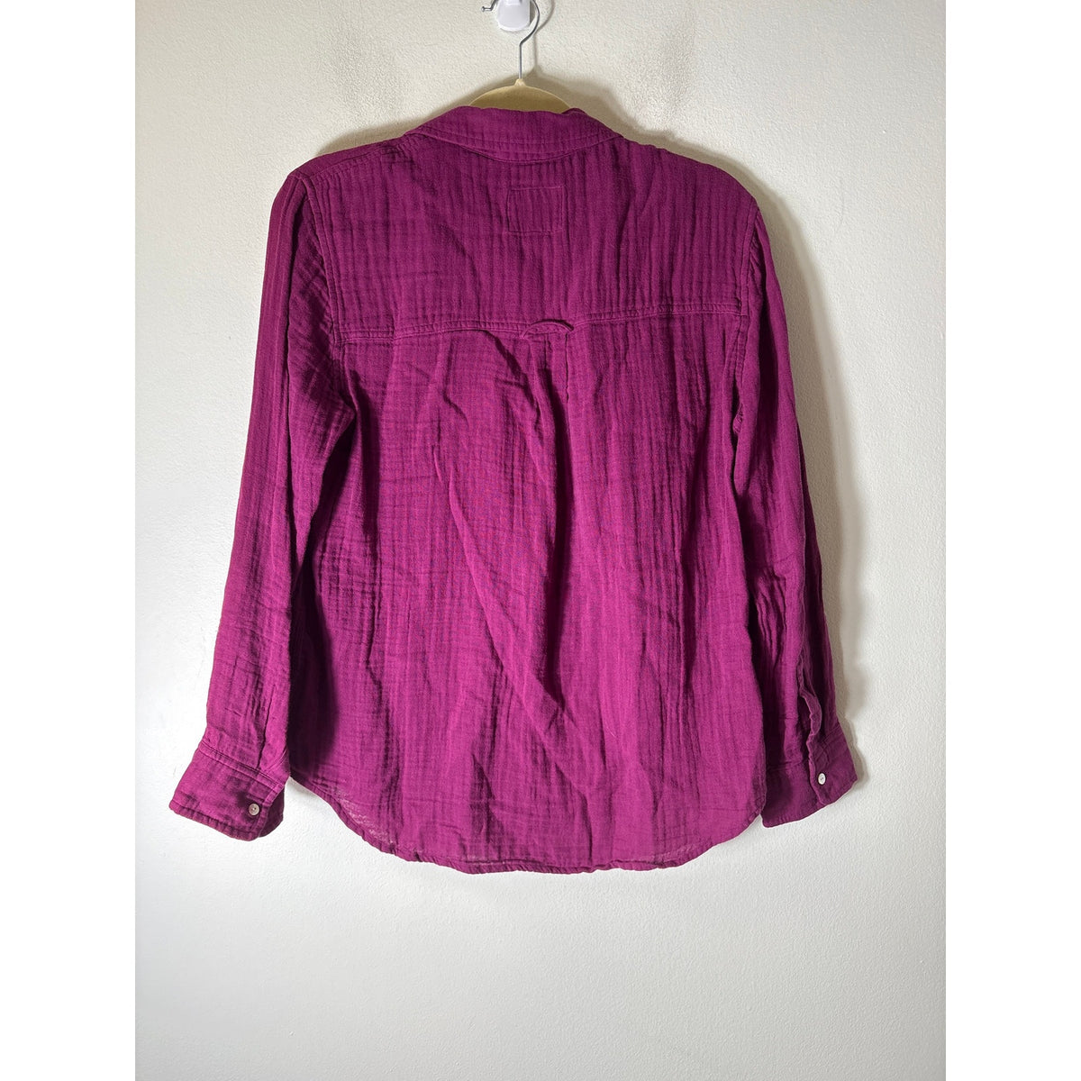 Rails Fuscia Gauzy Button Up Top Sz S