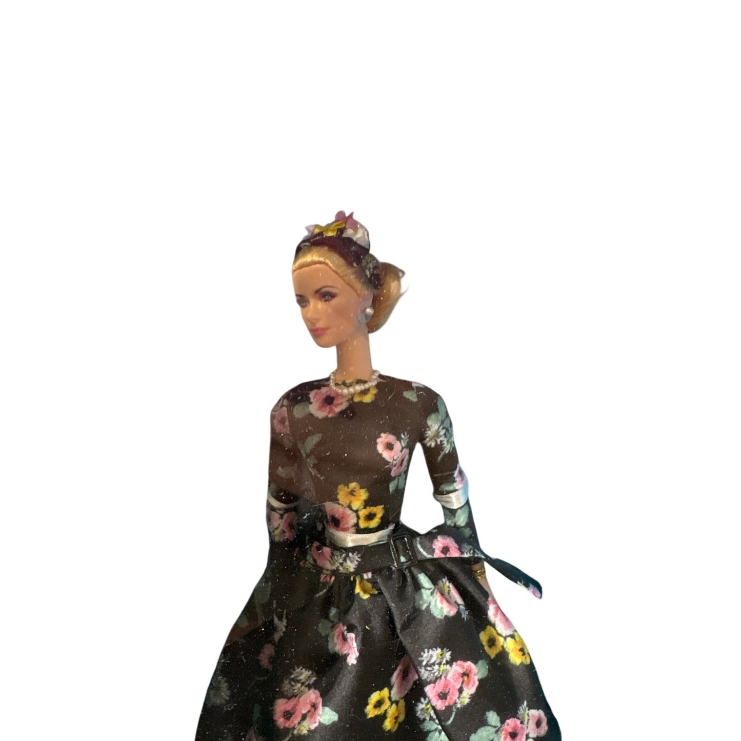 NIB Grace Kelly "The Romance" Collector Barbie