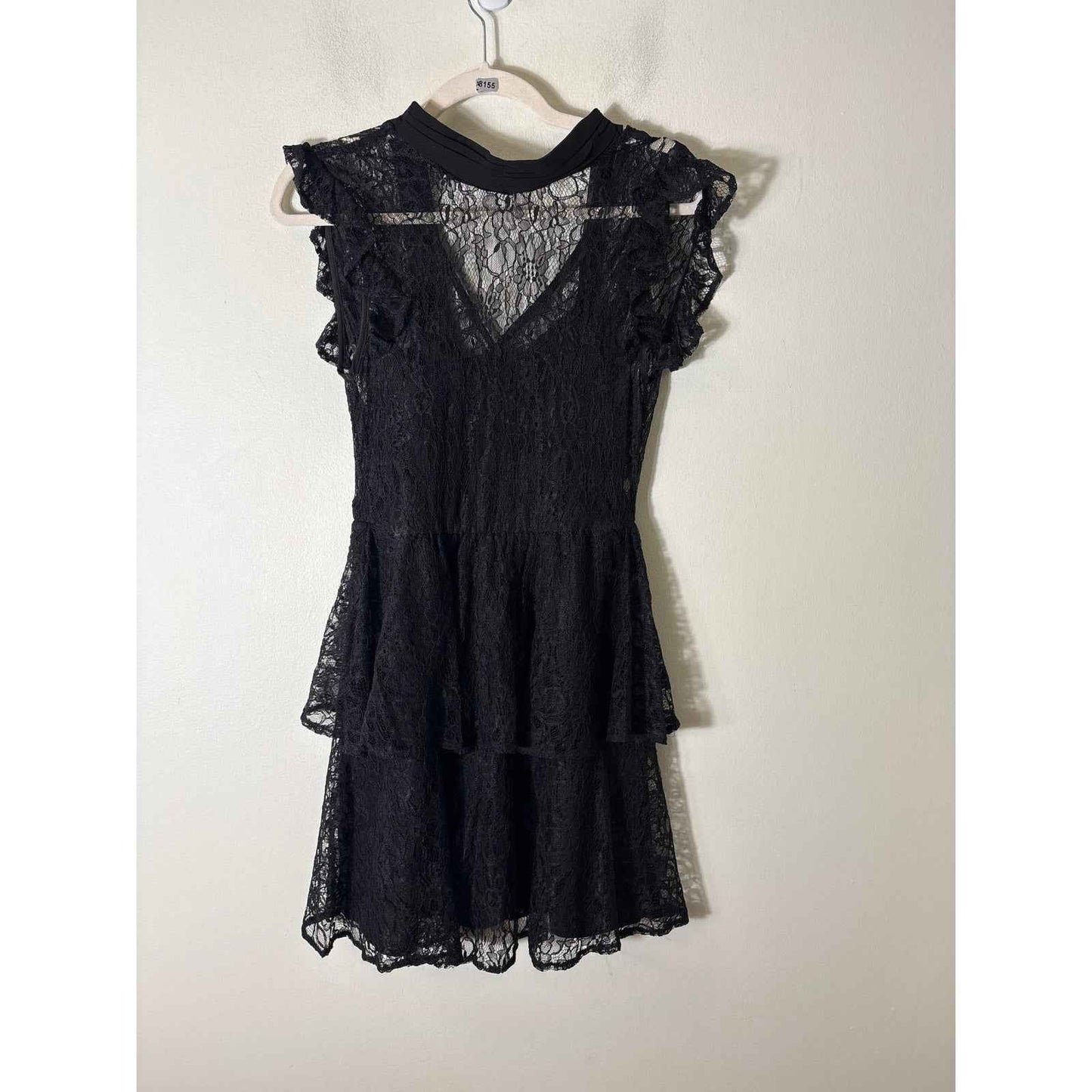 BCBG Max Azria Black Lace Sleeveless Peplum Top Sz S