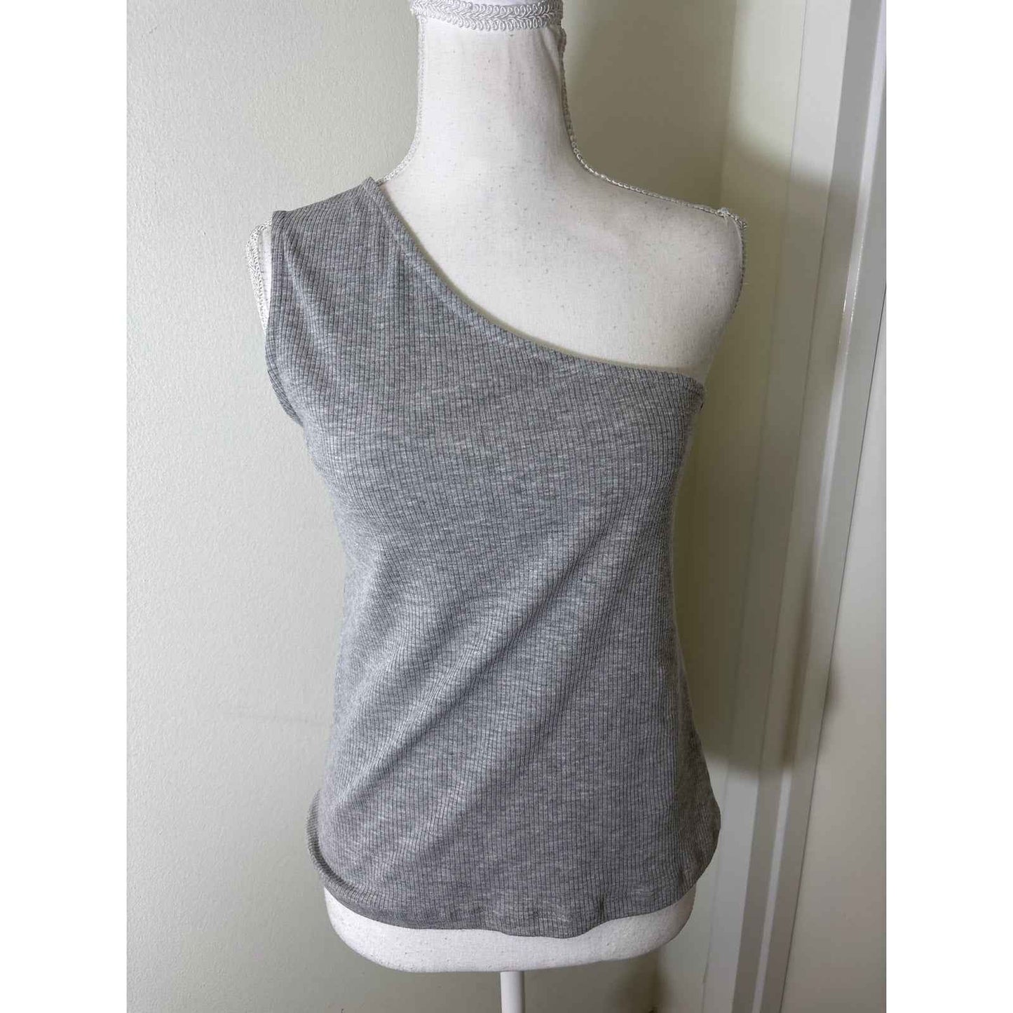 JUST Female Gray One Shoulder Ribbed Knit Tank Sz M